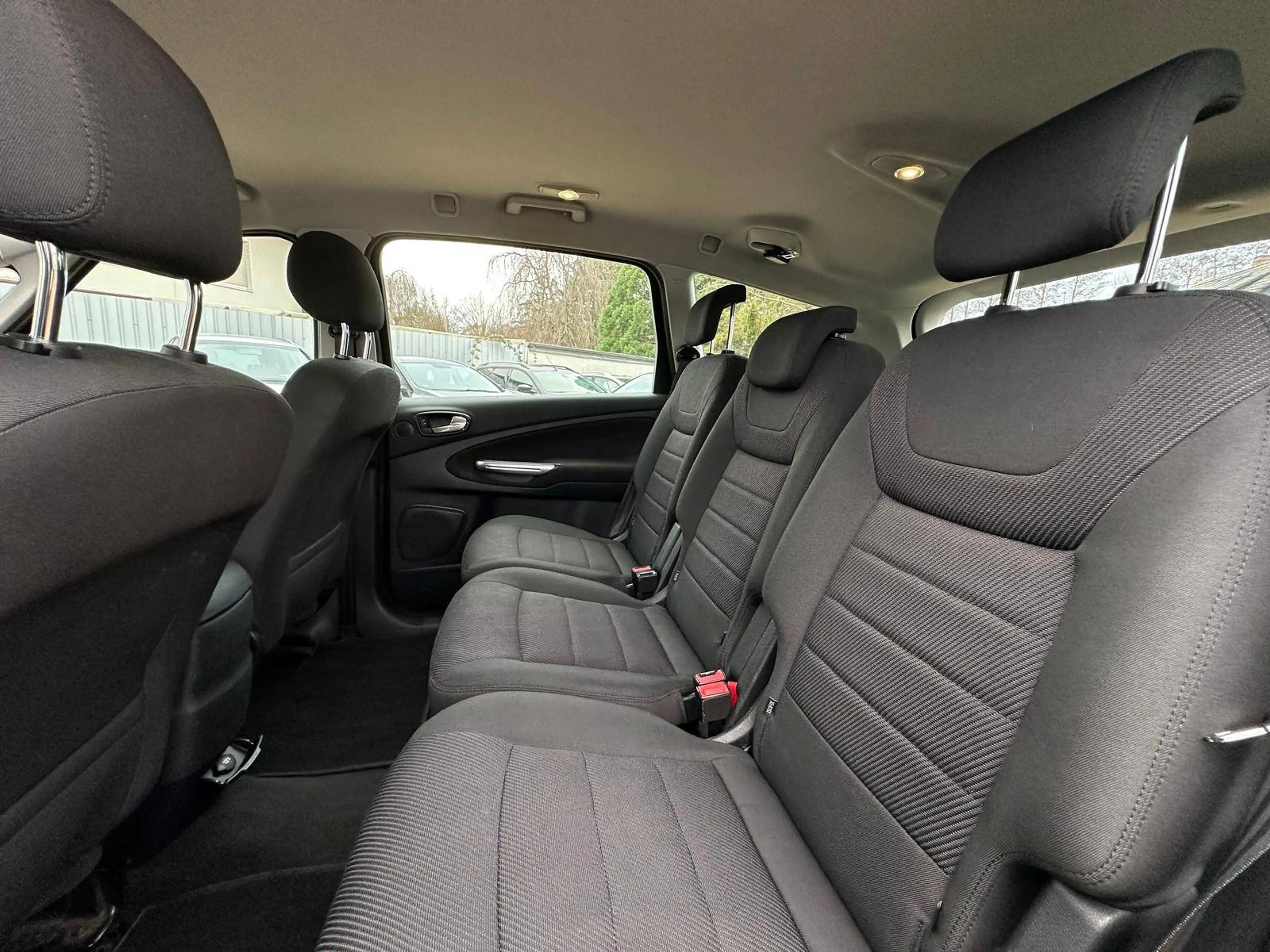Ford S-Max 2.0 Titanium SHZ PDC AHK Xenon Automatik Navi — photo 15