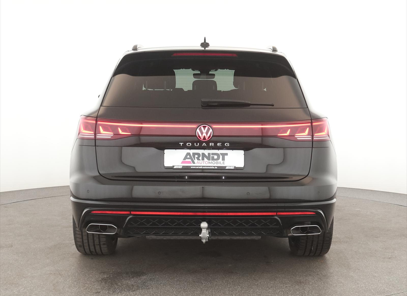Volkswagen Touareg 3.0 TDI 4M R-Line Leder Pano DCC 22" AHK — photo 3