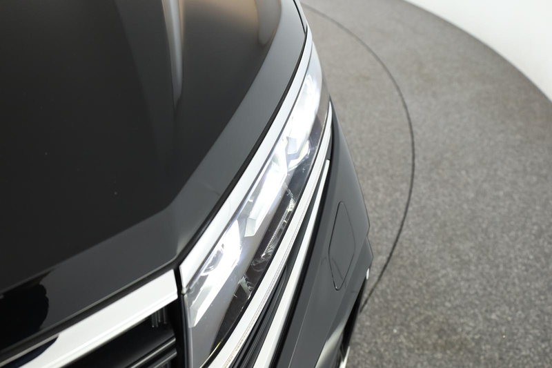 Volkswagen Touareg 3.0 TDI 4M R-Line Leder Pano DCC 22" AHK — photo 13