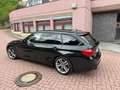 BMW 330 i xDrive Touring Sport Line Aut. Schwarz - thumbnail 2