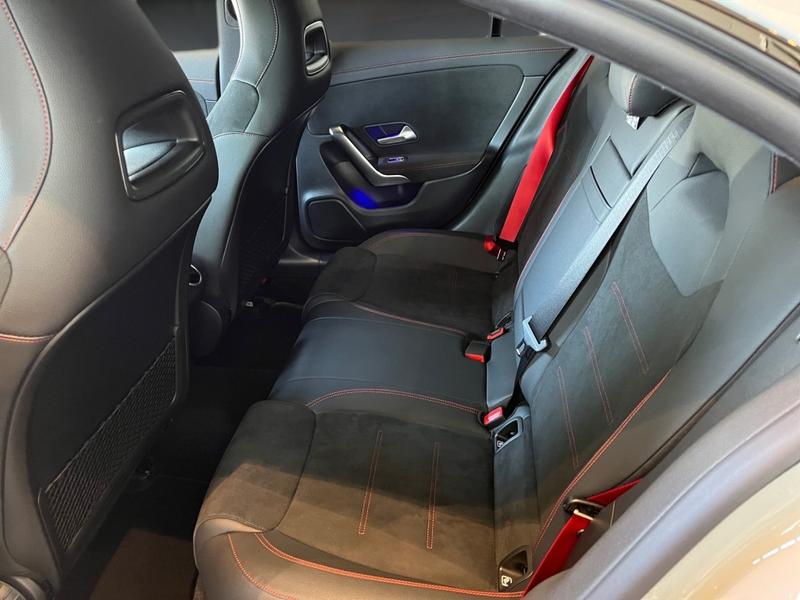 Mercedes-Benz CLA 35 AMG AMG CLA 35 4M AMG+Night+Navi+Distronic+AHK+MBUX+ — photo 8
