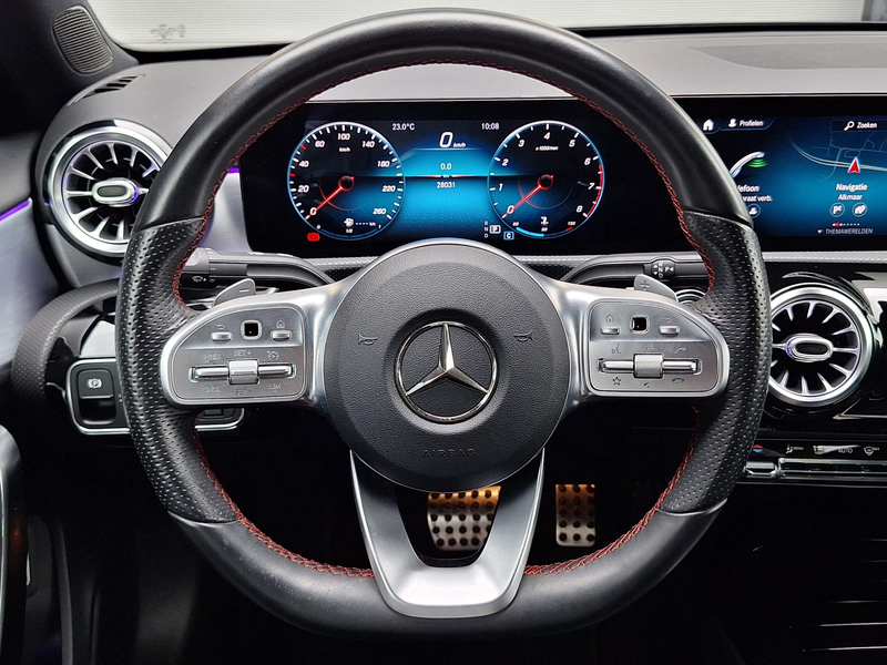 Mercedes-Benz A 180 Limousine Business Solution AMG | Achteruitrijcame — photo 13