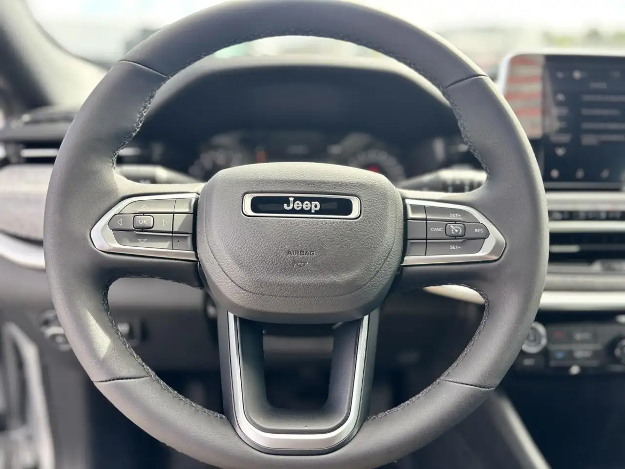 Jeep Compass снимка Jeep Compass