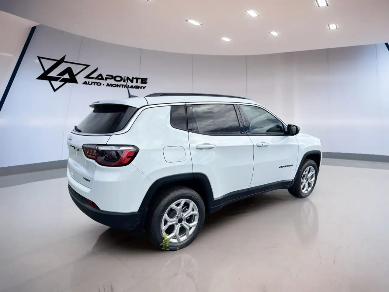 Jeep Compass снимка Jeep Compass