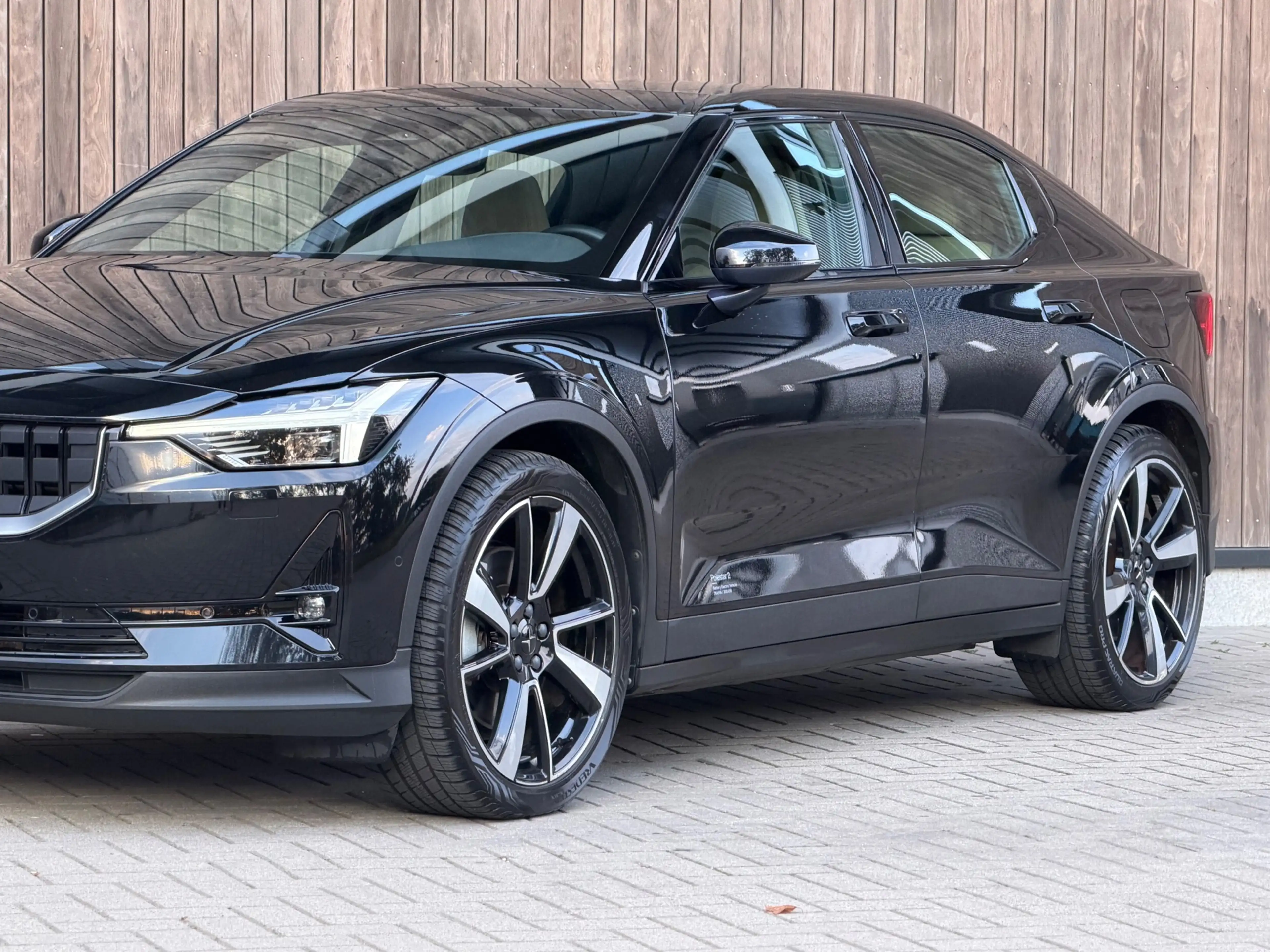 Polestar 2 Long Range Dual Motor Launch Edition 78kWh / Leer — photo 3