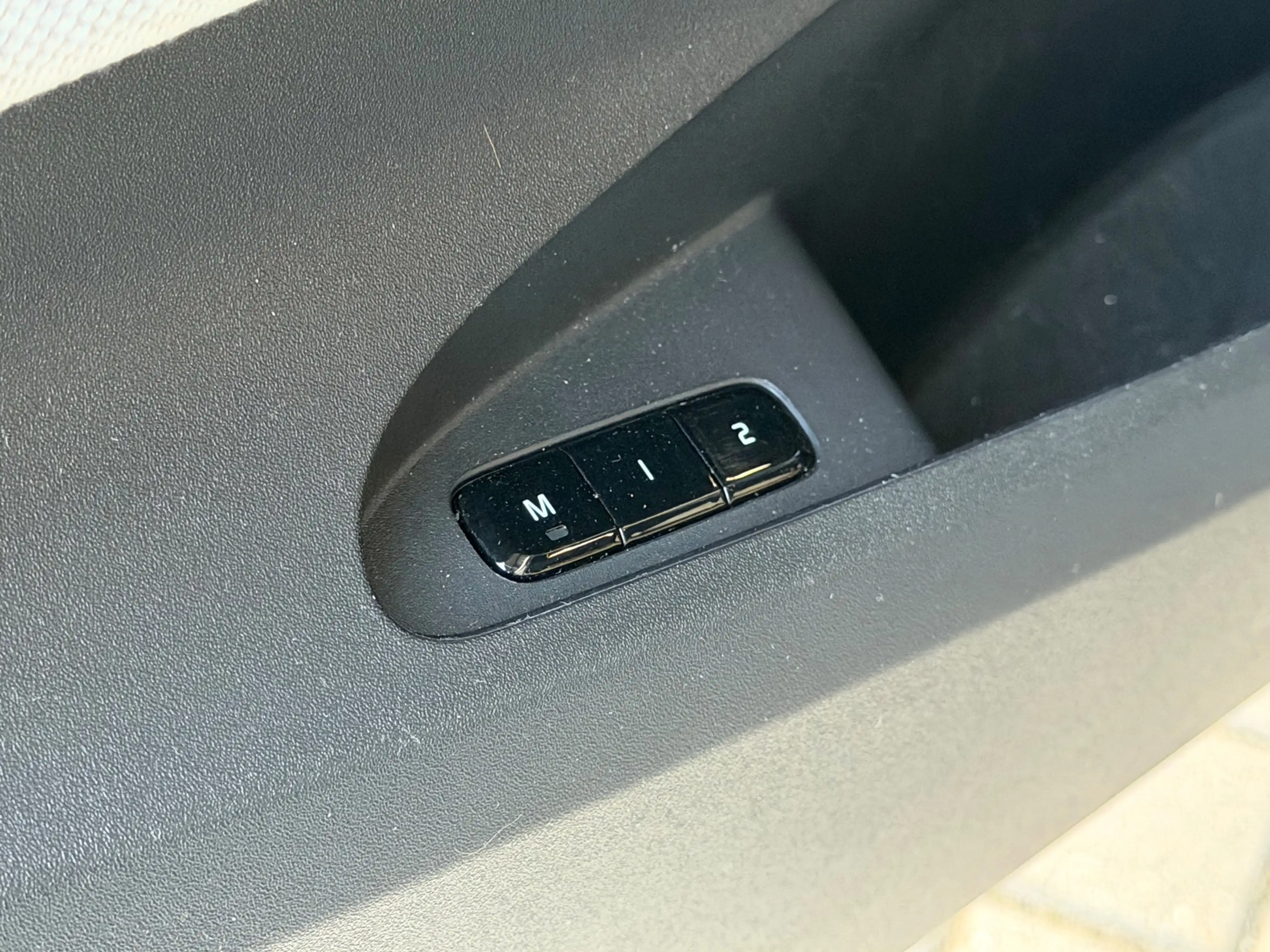 Polestar 2 Long Range Dual Motor Launch Edition 78kWh / Leer — photo 19