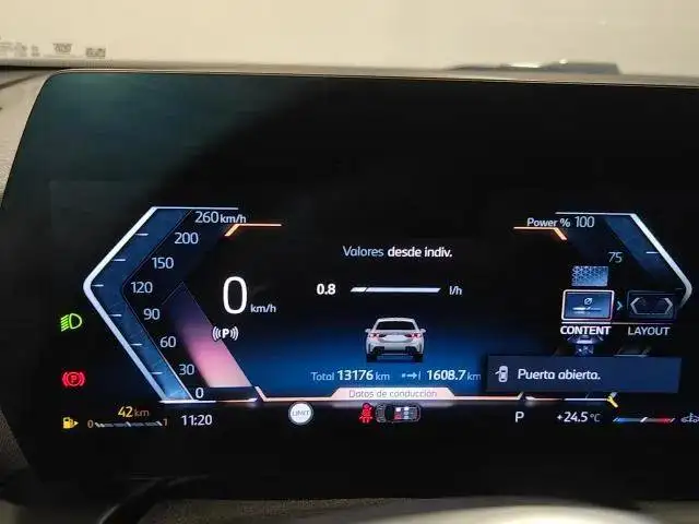 BMW 1 Series view 10