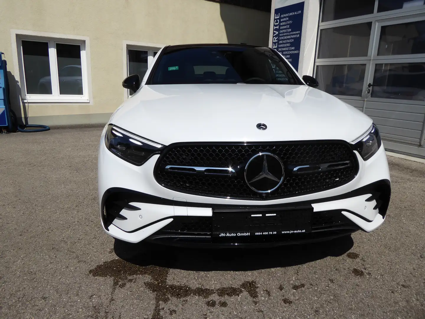 Mercedes-Benz GLC 300 GLC 300 de 4Matic (254.309) AMG Line bijela - 2