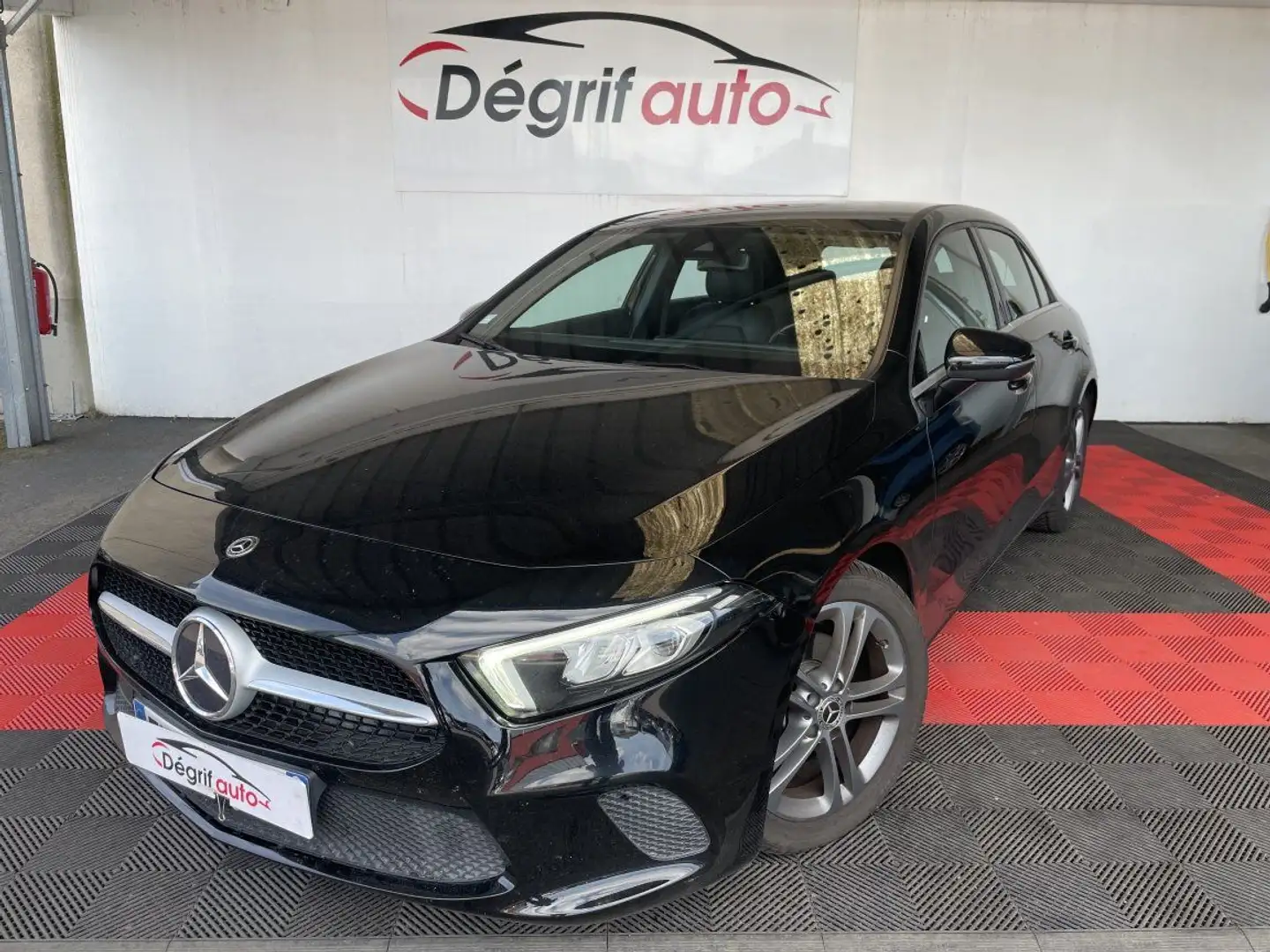 Mercedes-Benz A 180 180 d BM6 Style Line Noir - 1