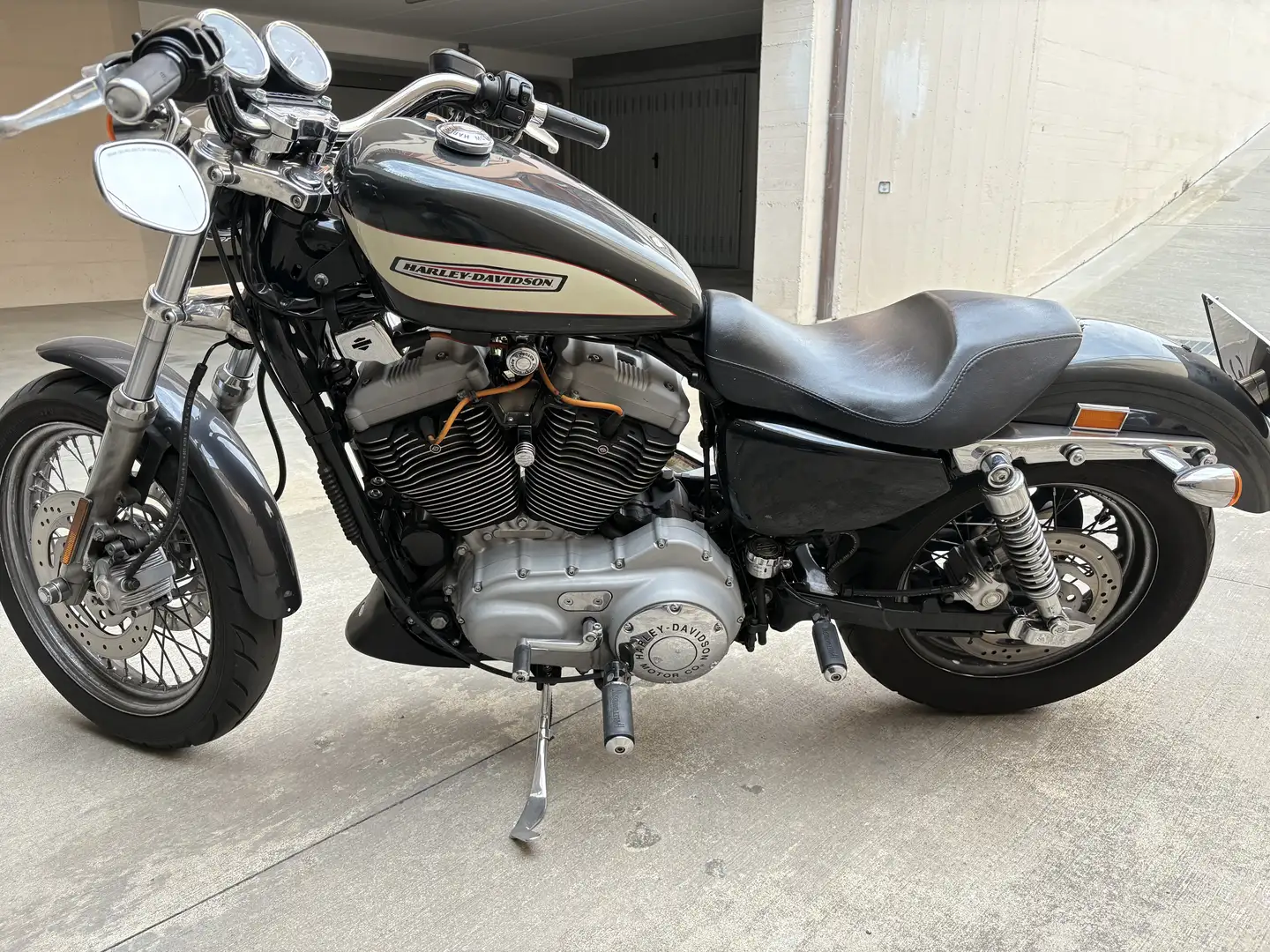 Harley-Davidson Sportster 1200 XL R - 1