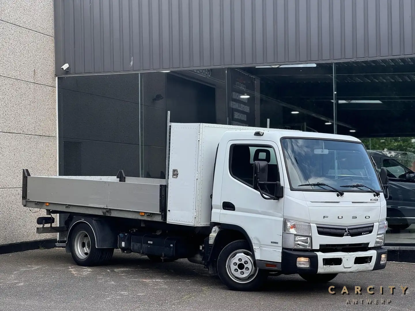Mitsubishi Canter FUSO CANTER 3C15 KIPPER  | CAMERA | TREKHAAK | Blanco - 1