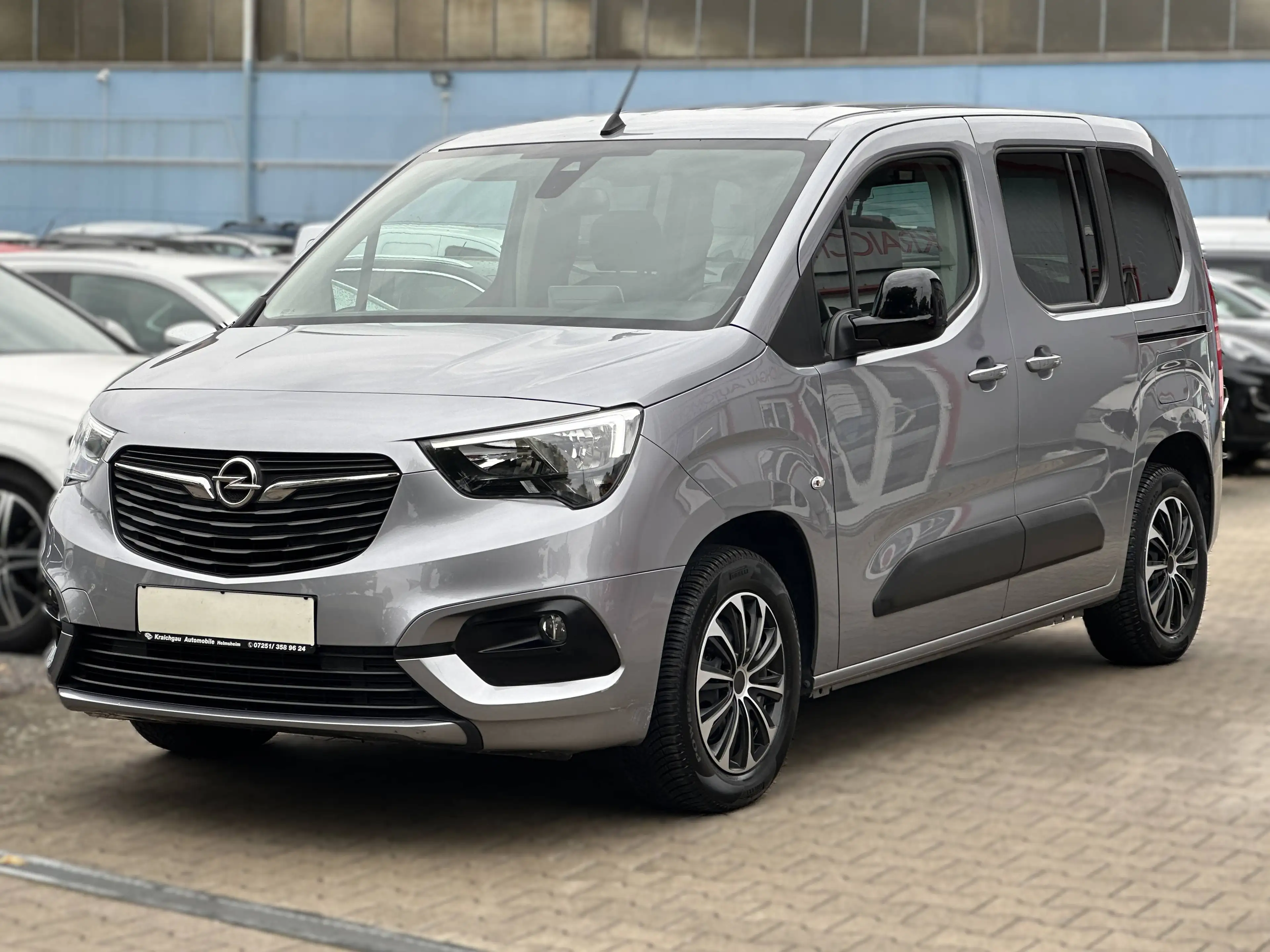 Opel Combo Life 1.5D*nur 25TKm*Navi*Standheizg*Klimaauto*2xSchiebetüren