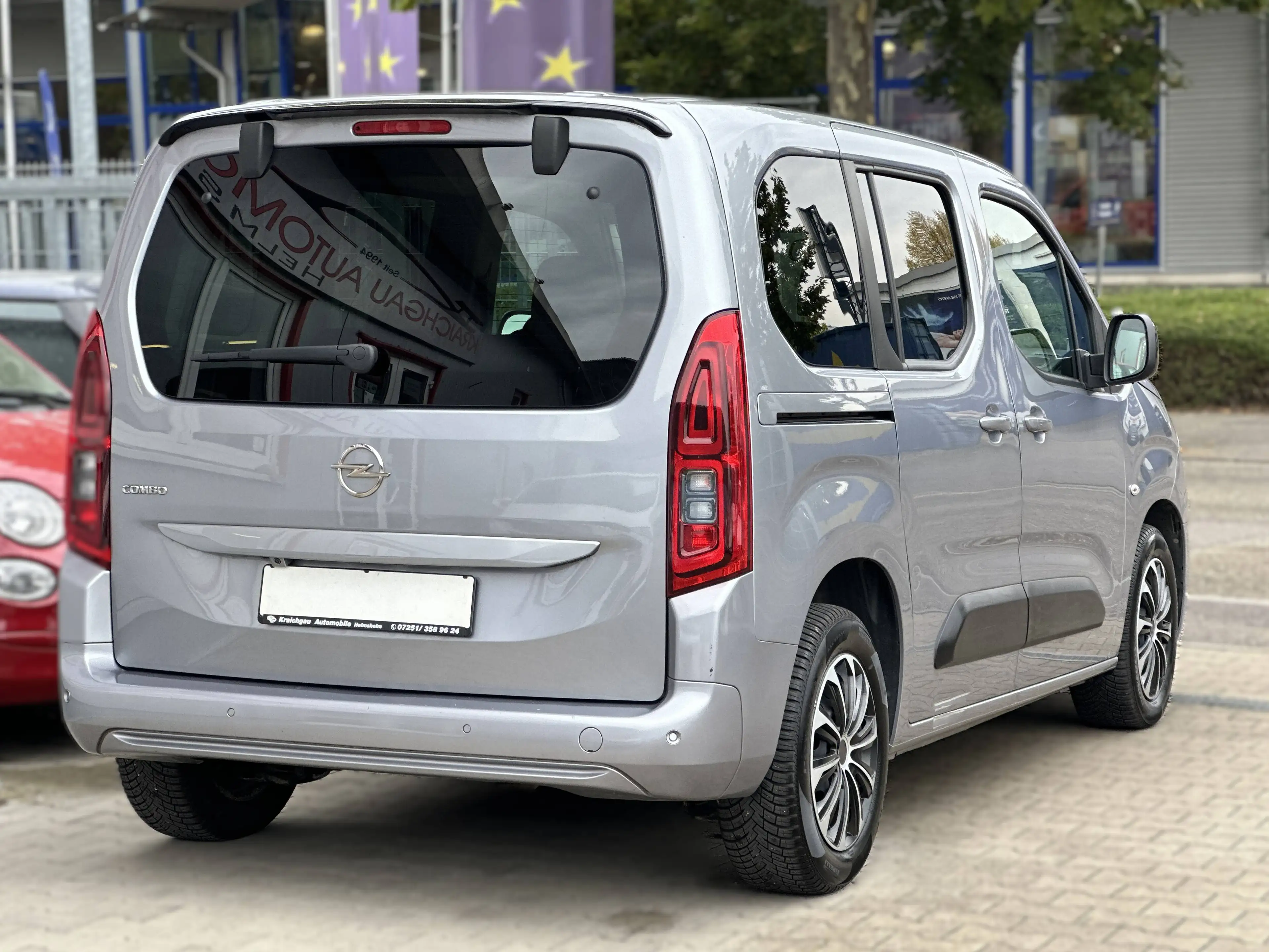 Opel Combo Life 1.5D*nur 25TKm*Navi*Standheizg*Klimaauto*2xSchiebetüren — photo 8