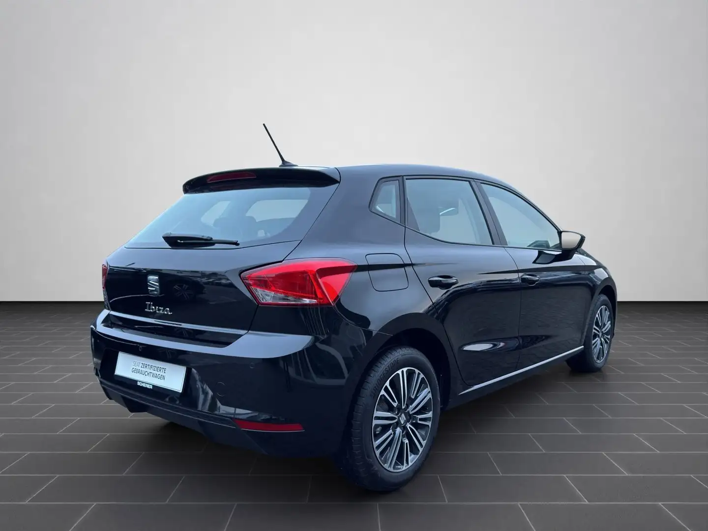 SEAT Ibiza Style Edition 1.0 TSI SHZ KLIMA FULL LINK Schwarz - 2