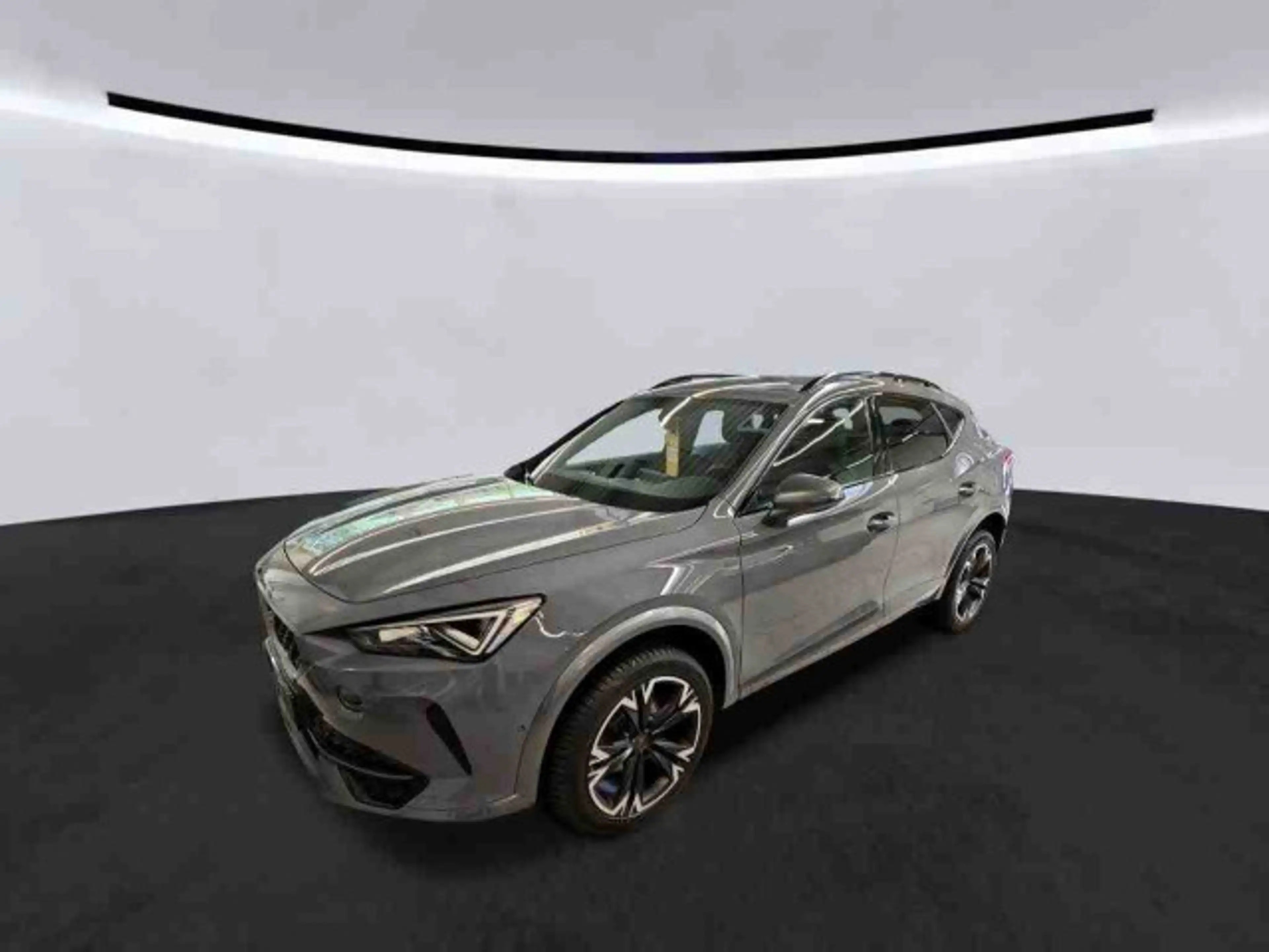 CUPRA Formentor 1.5 TSI DSG *ACC*R-CAM*NAV*LED*SHZ* — photo 2