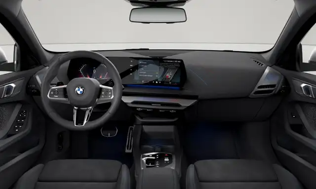 BMW 1 Series view 3