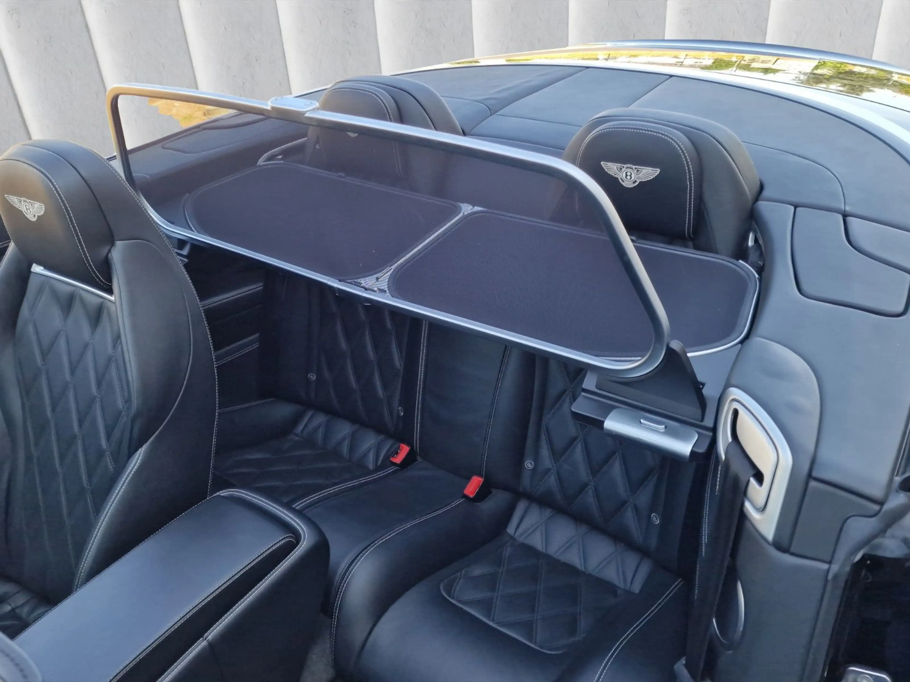 Bentley Continental GTC V8 Mulliner — photo 11