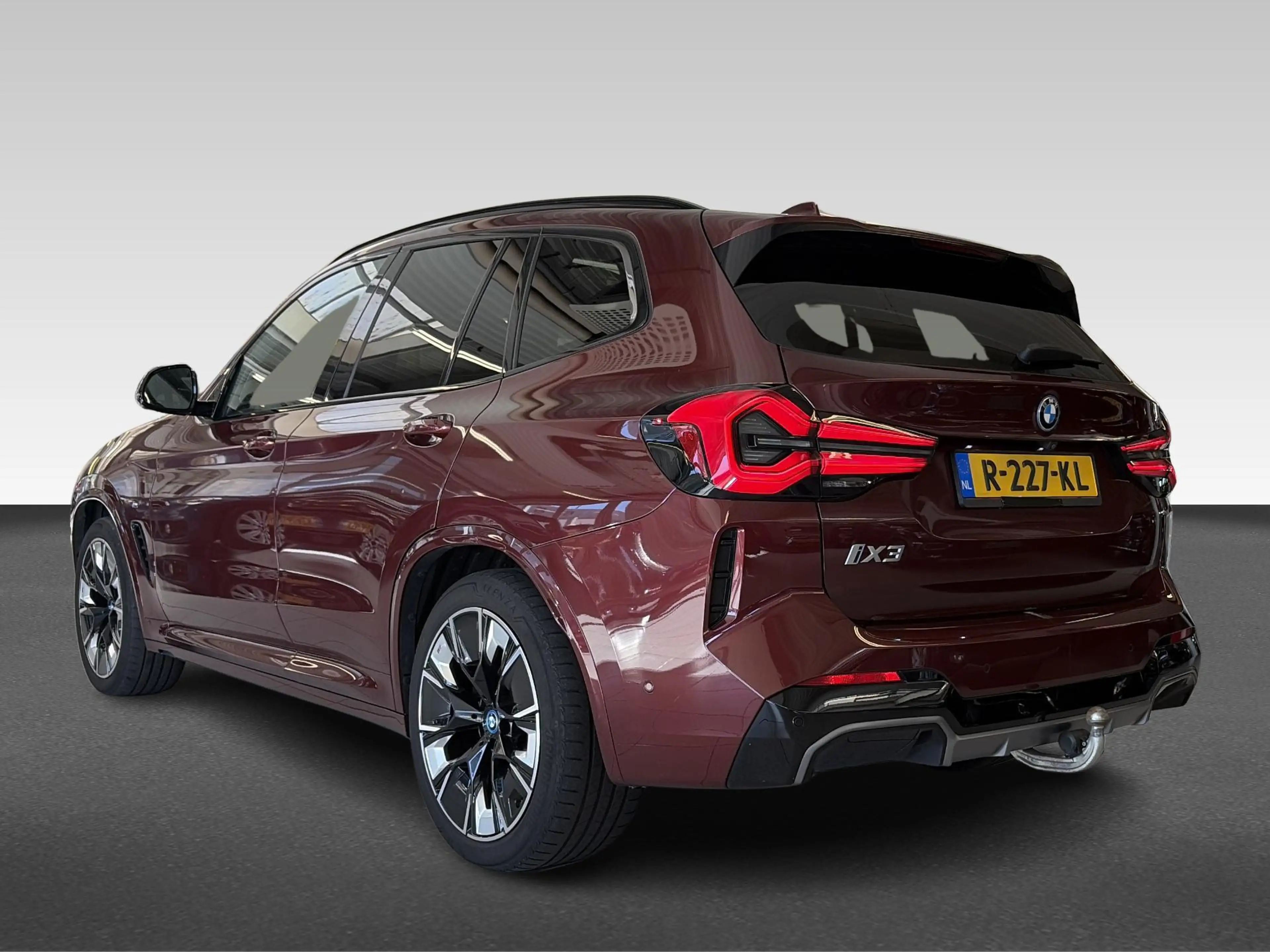 BMW iX3 High Executive 80 kWh Schuifdak | AppleCarplay | 3 — photo 3
