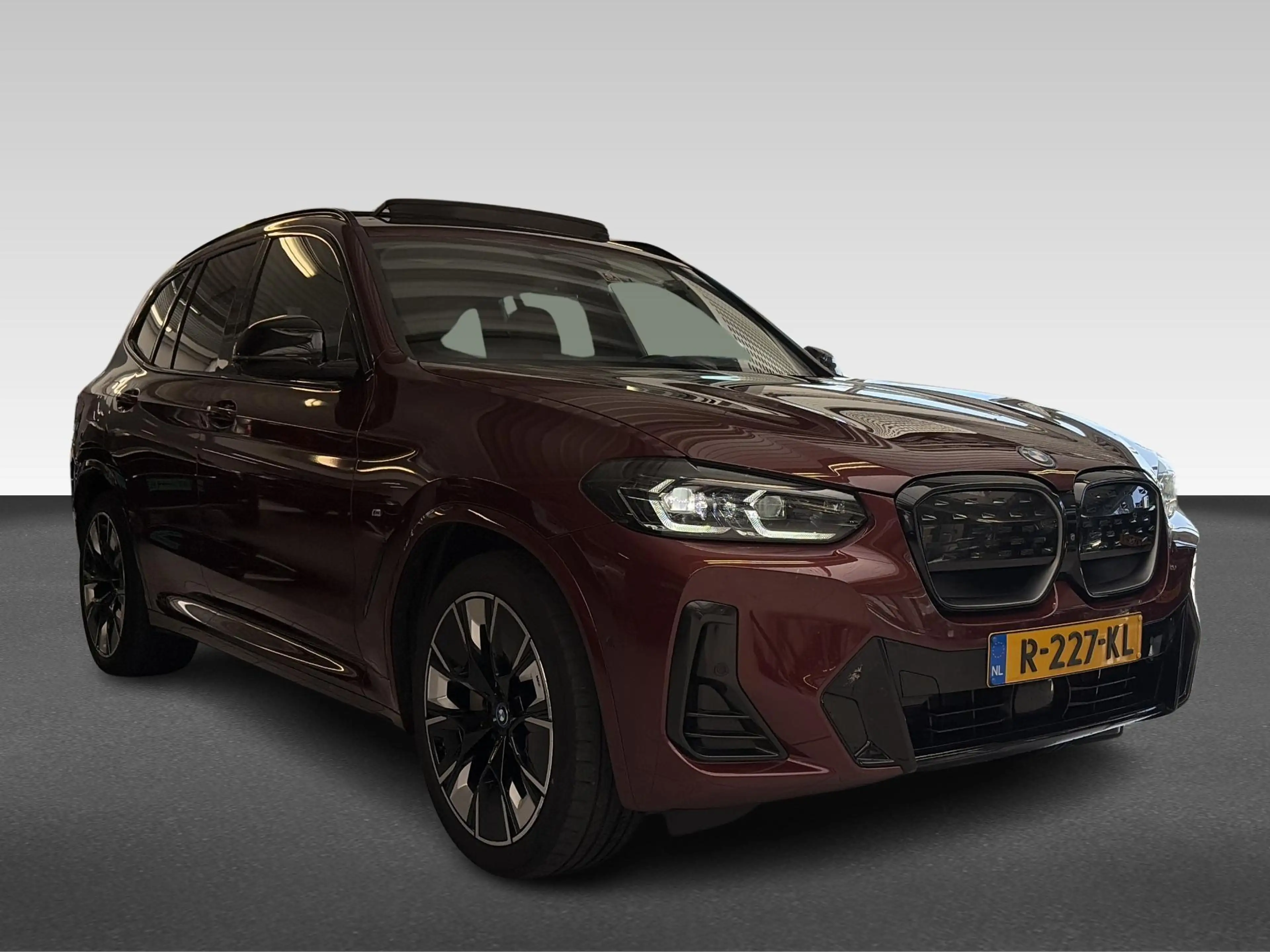 BMW iX3 High Executive 80 kWh Schuifdak | AppleCarplay | 3 — photo 8