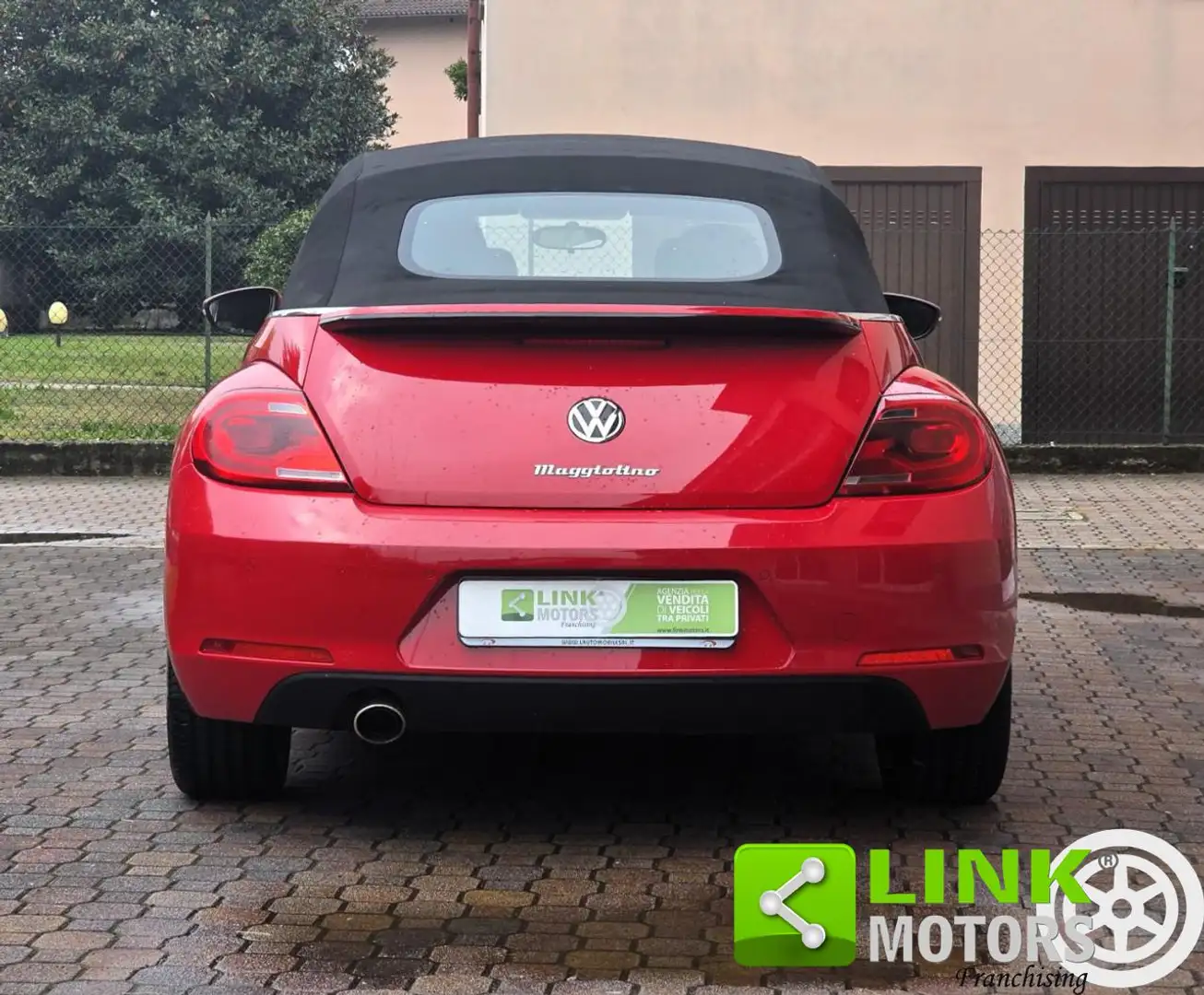 Volkswagen Maggiolino Cabrio 2.0 TDI 110 CV Rosso - 2