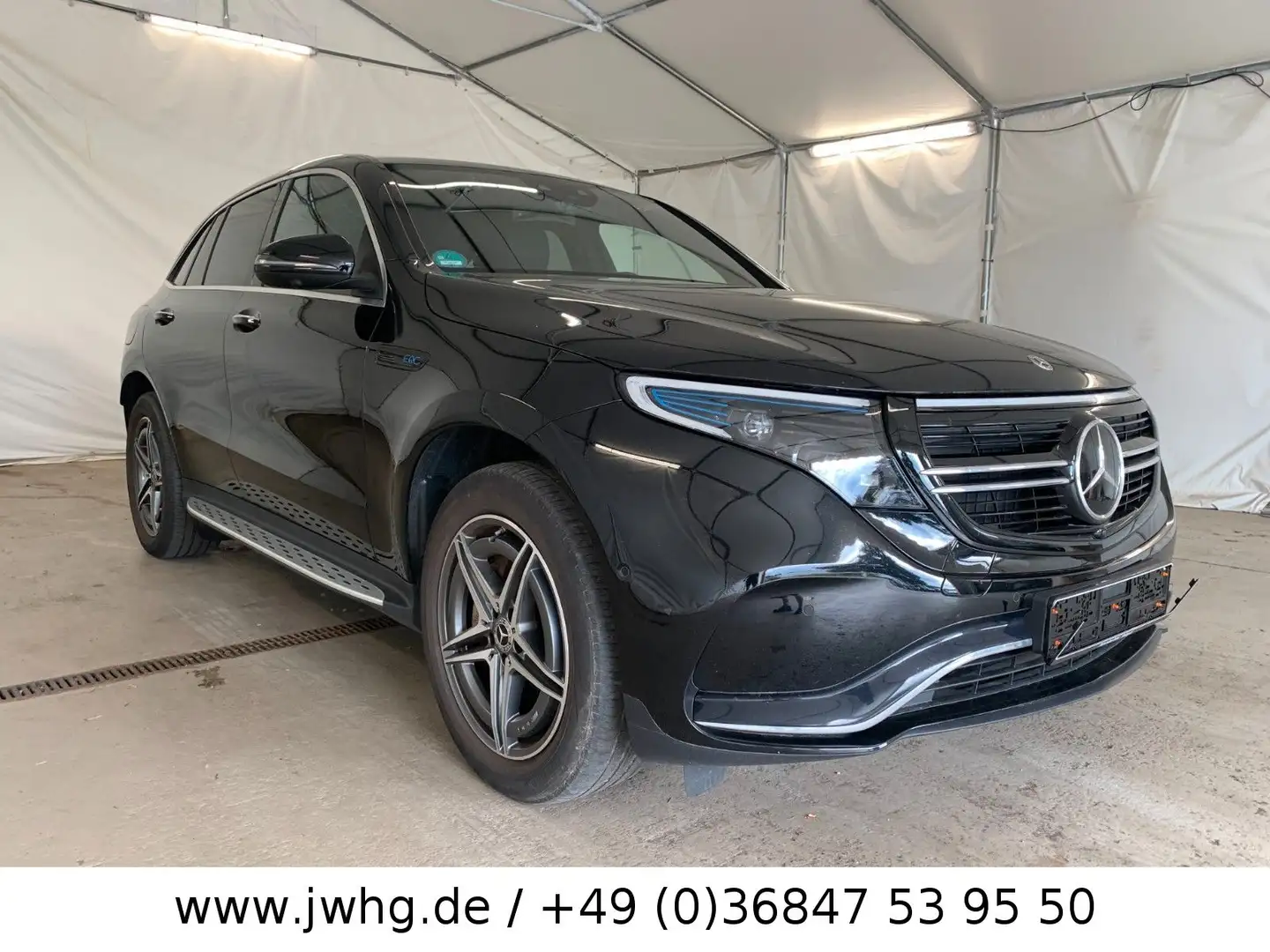 Mercedes-Benz EQC 400 400 4M 2x AMG Line Multib Widescr 360 Distr+ Schwarz - 2