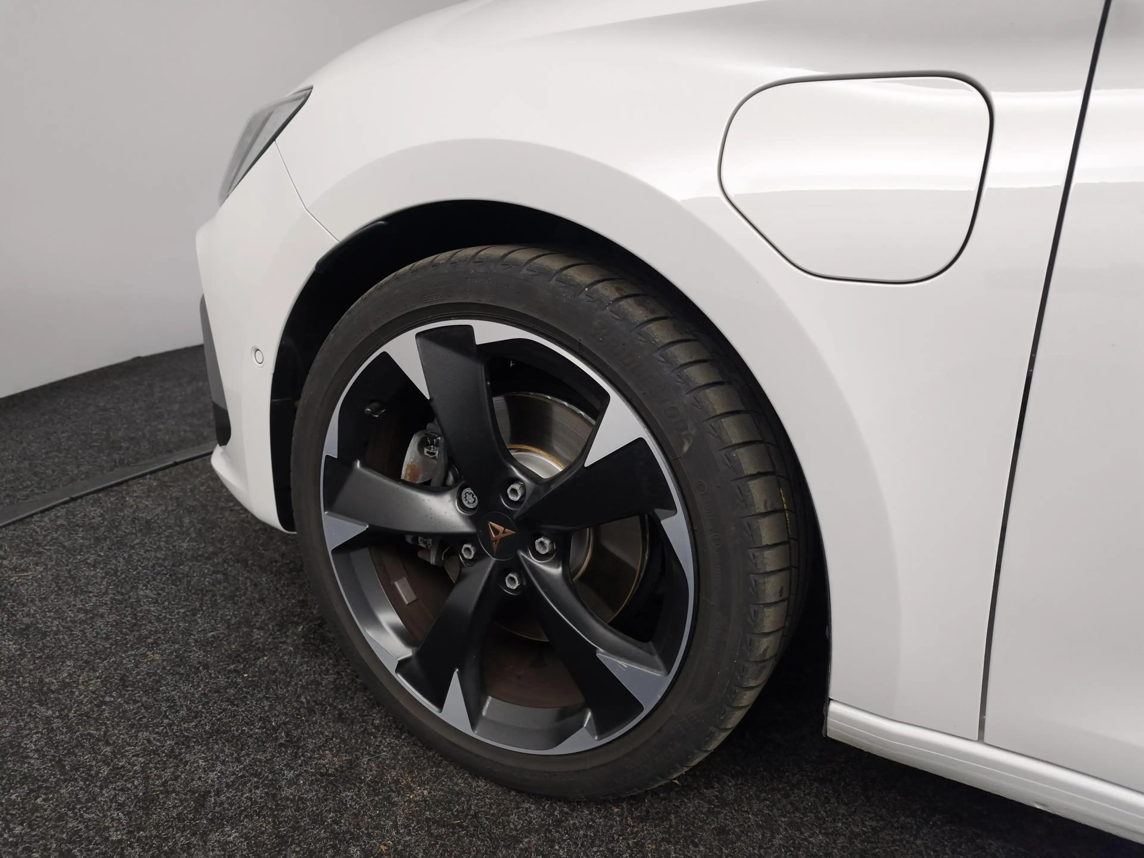 CUPRA Leon Sportstourer 1.4 e-Hybrid Business | Camera | Navi — photo 32