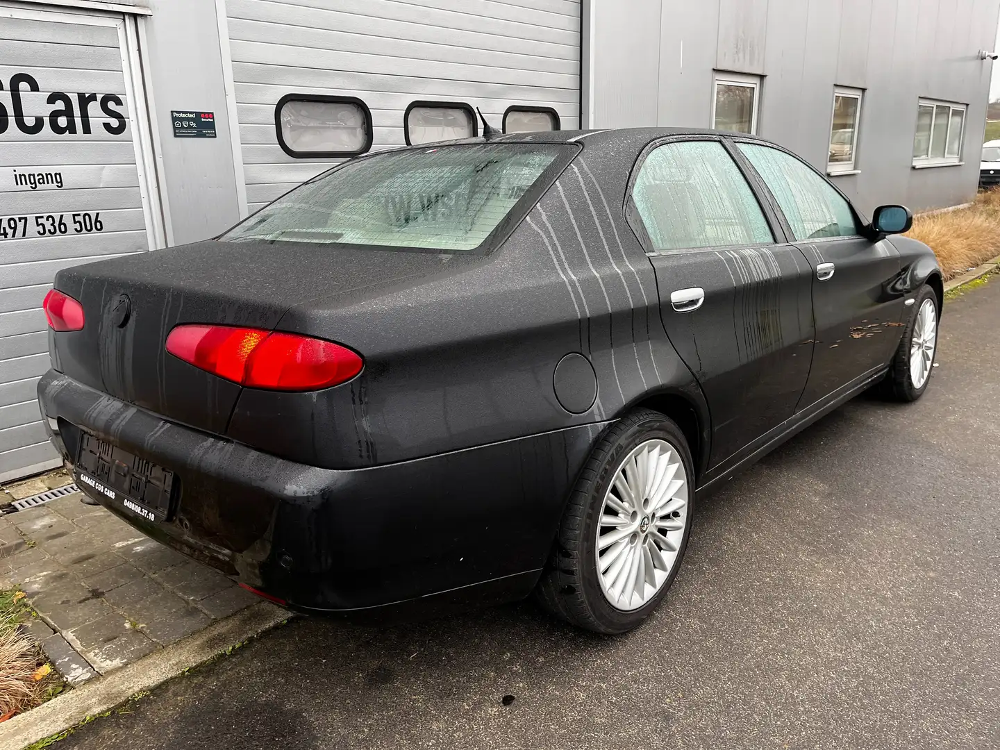 Alfa Romeo 166 2.4 JTD / FULL OPTION / PDC / LEDER / CLIMA / NAVI Gris - 2