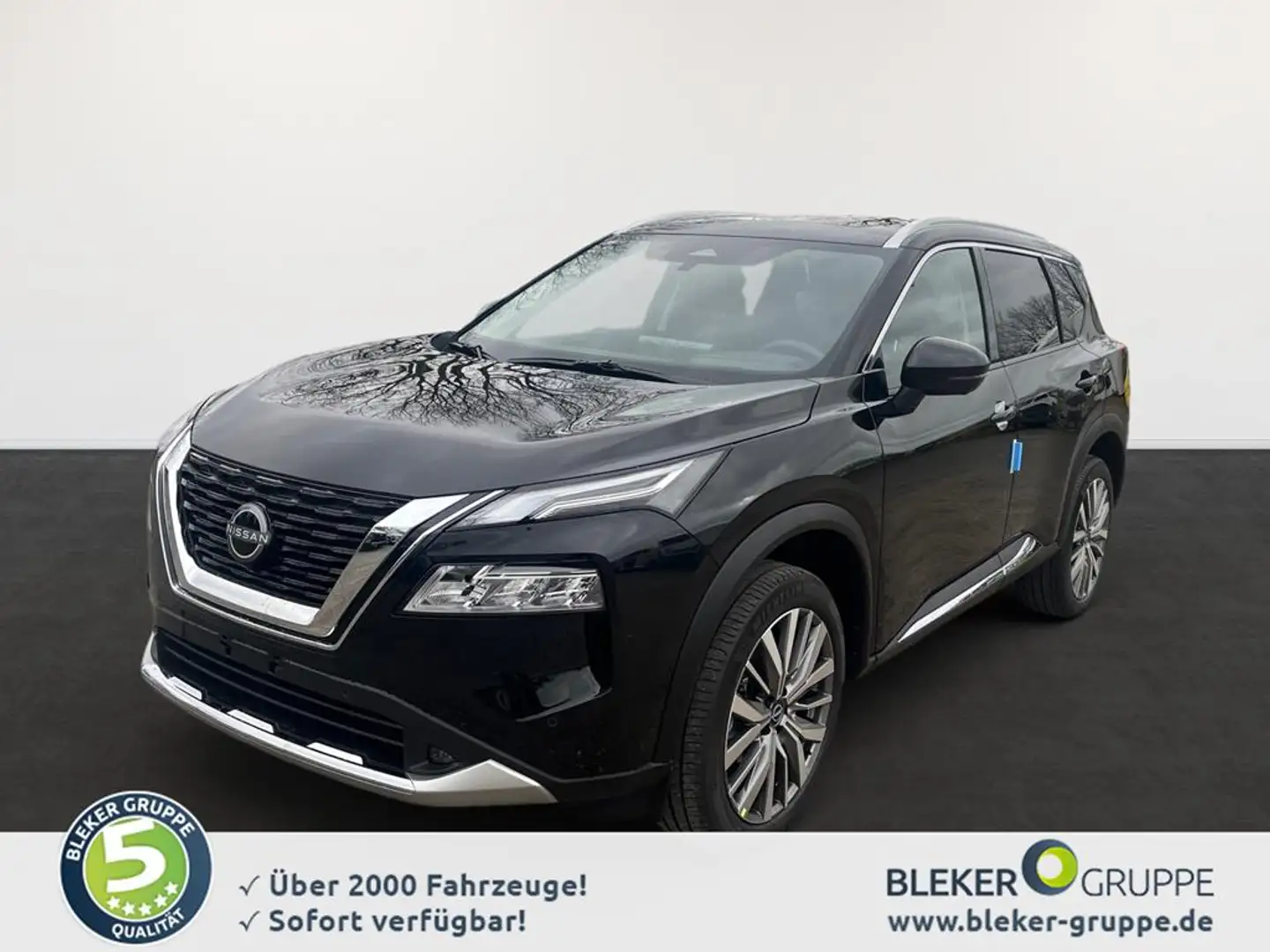 Nissan X-Trail X-T 1.5 163PS AT 4x2 Tekna 5 Sitze PGD Bose 20" Чёрный - 1