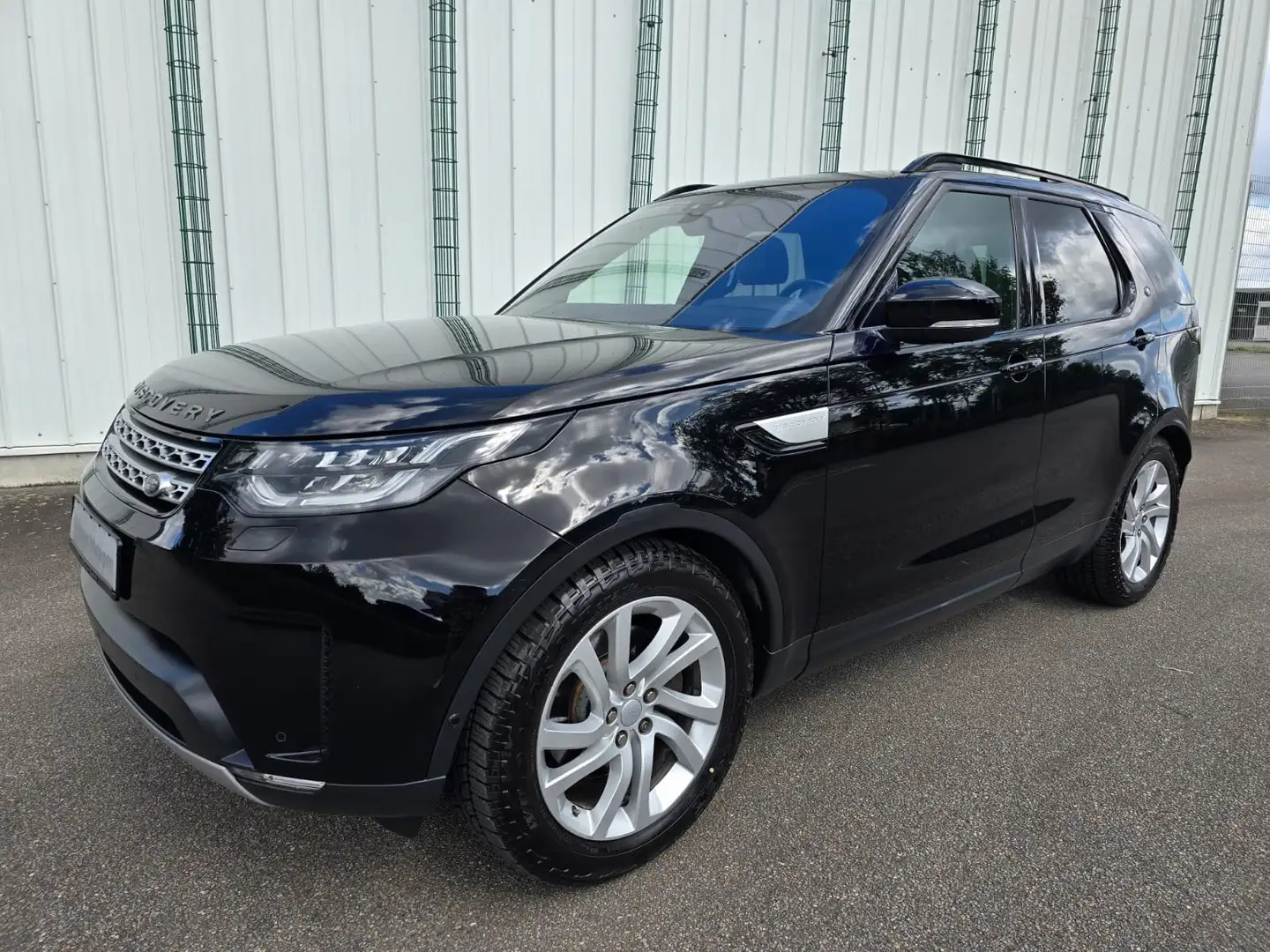 Land Rover Discovery 5 First Edit TD6 LED Leder 7 Sitzer UVP 83T€ Zwart - 1