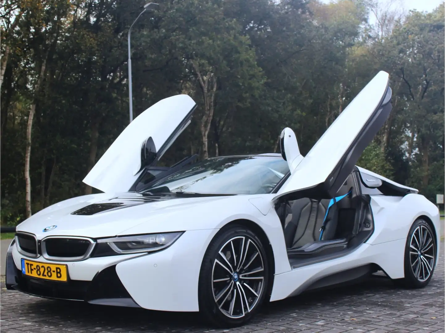 BMW i8 Roadster 1.5 NL-Auto 360 Cam Harman/Kardon Blanc - 2