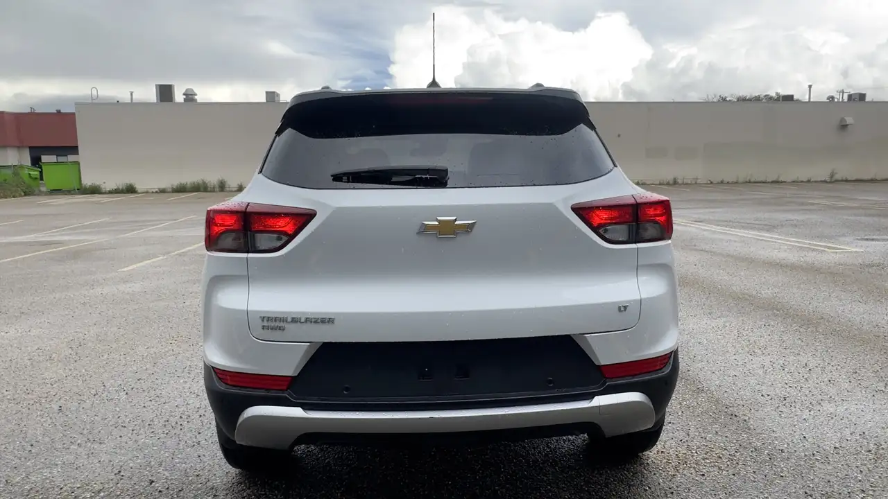 Chevrolet Trailblazer photo Chevrolet Trailblazer