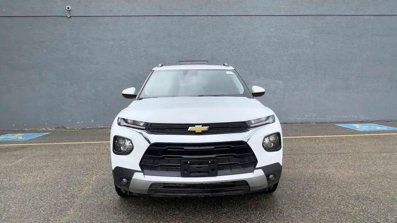 Chevrolet Trailblazer photo Chevrolet Trailblazer