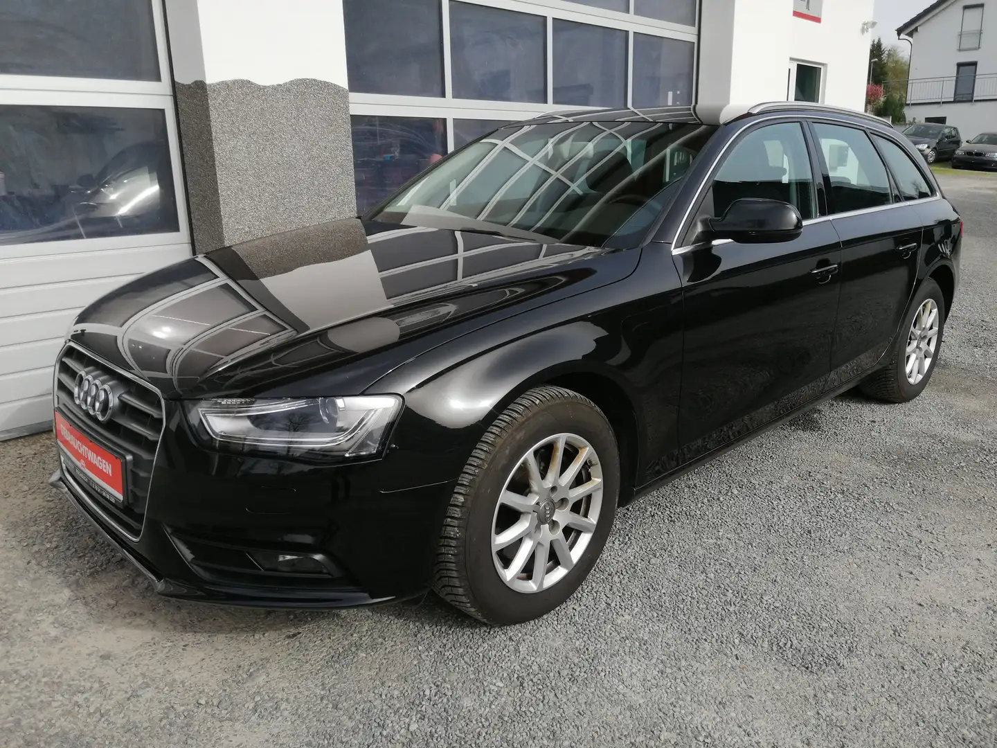Audi A4 Attraction, AHK,SHZ, Tempom. Чорний - 1