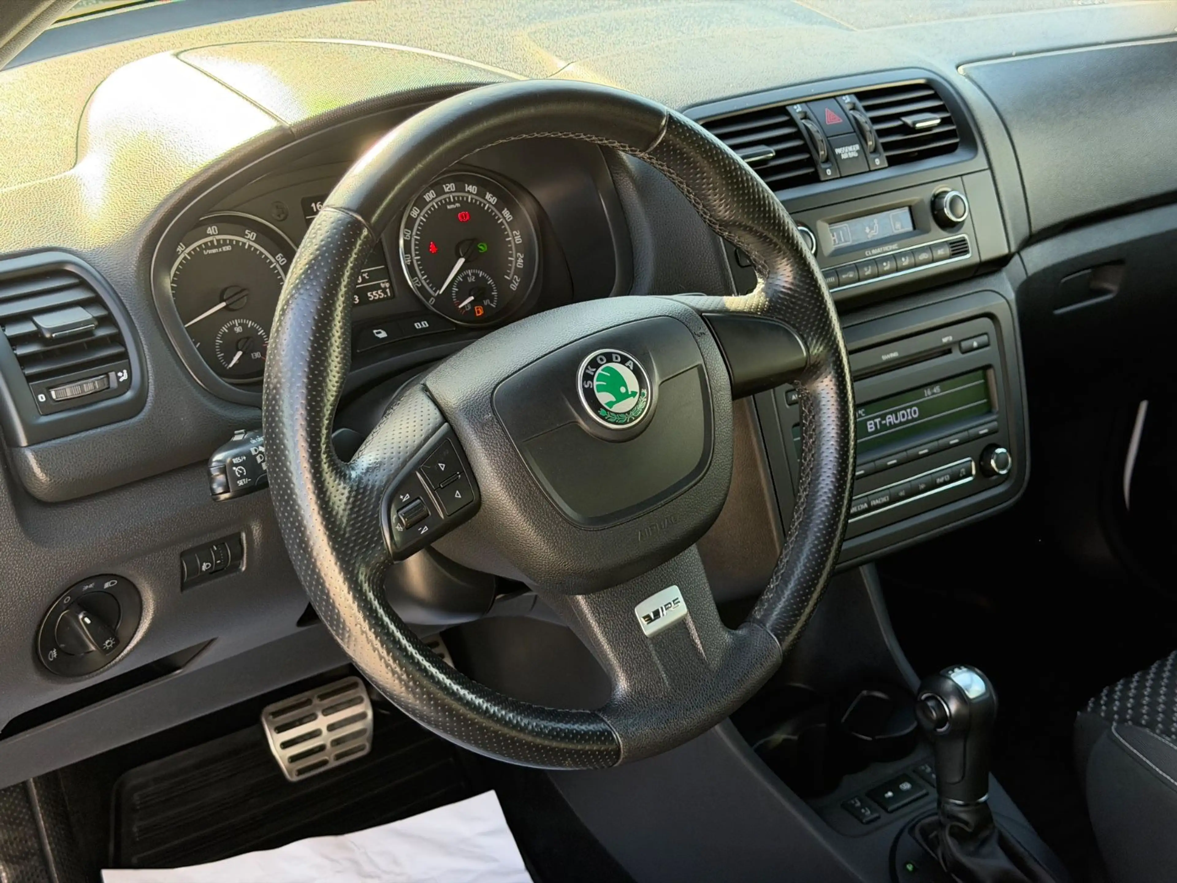 Skoda Fabia RS*AUTOMATIK*SHZ*PDC*KLIMA*TEMPOMAT — photo 13