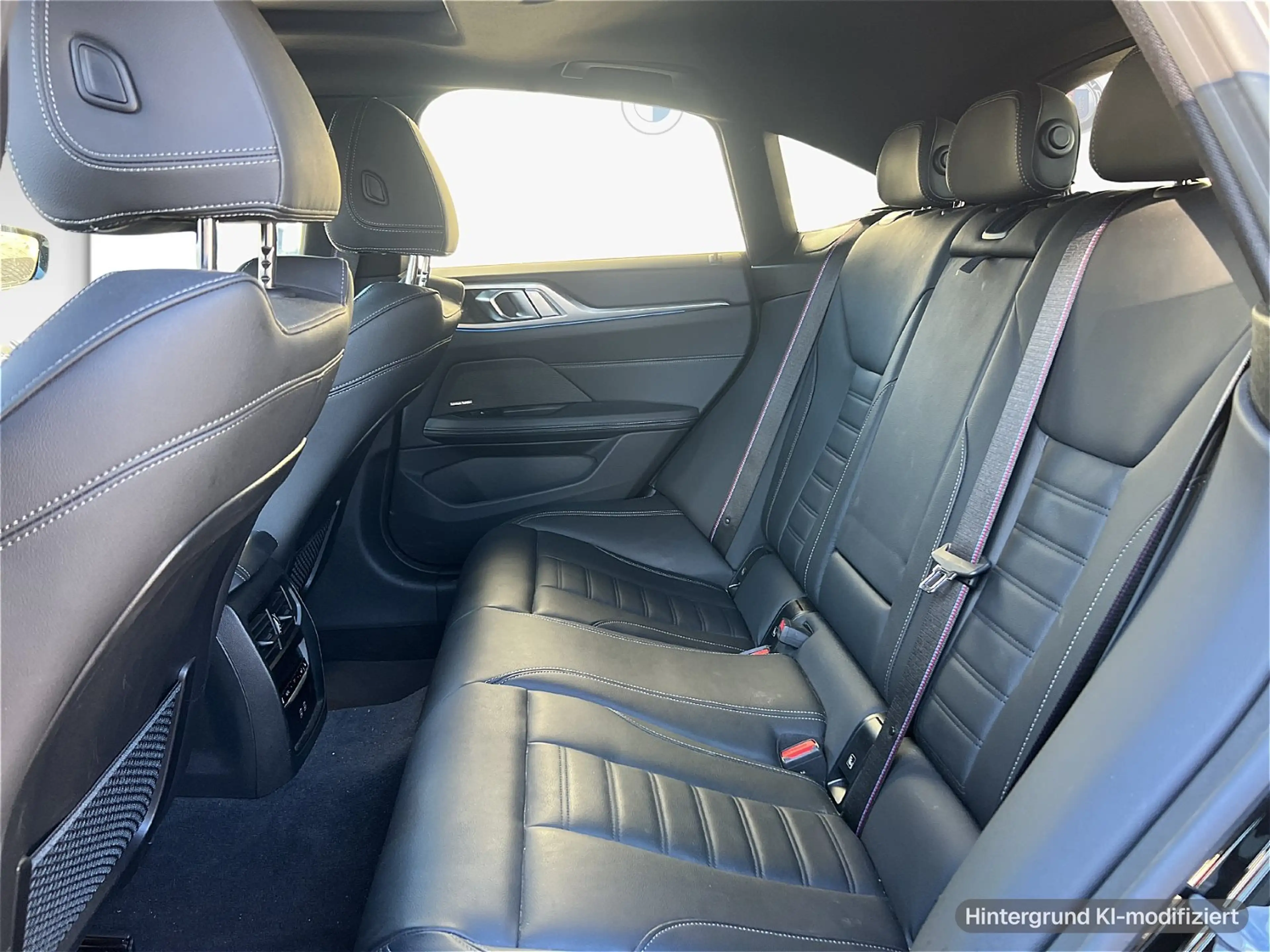 BMW 440 M440i xDrive Gran Coupé — photo 11