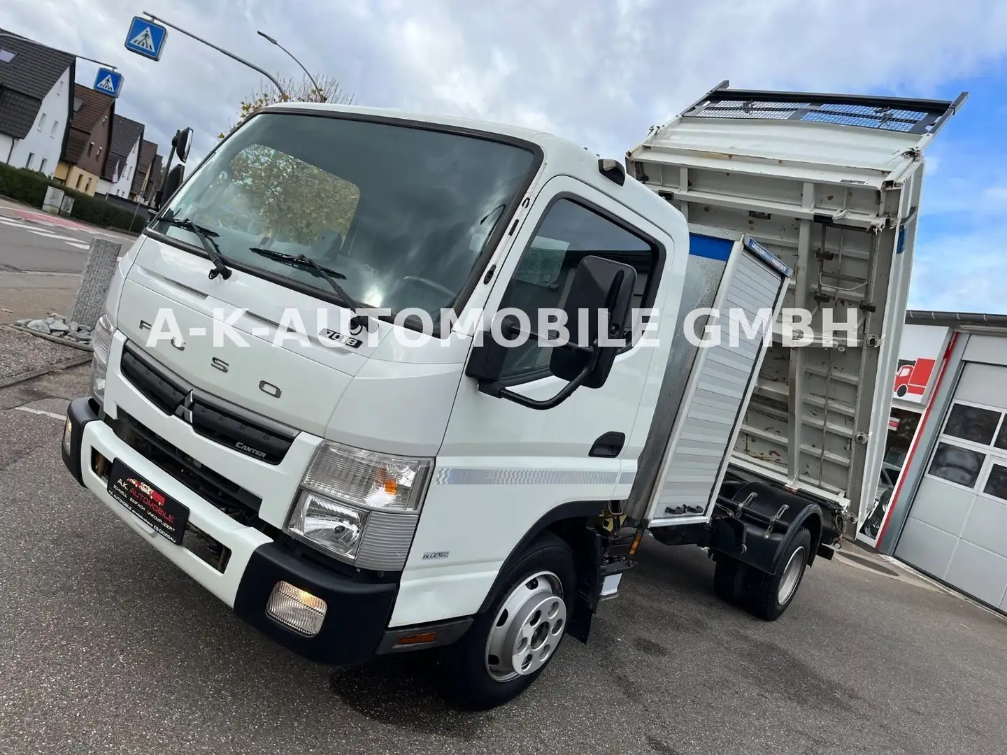 Fuso CANTER*KIPPER*WENIG KM*KISTE*BOX*RB-70 T*AHK* Weiß - 1