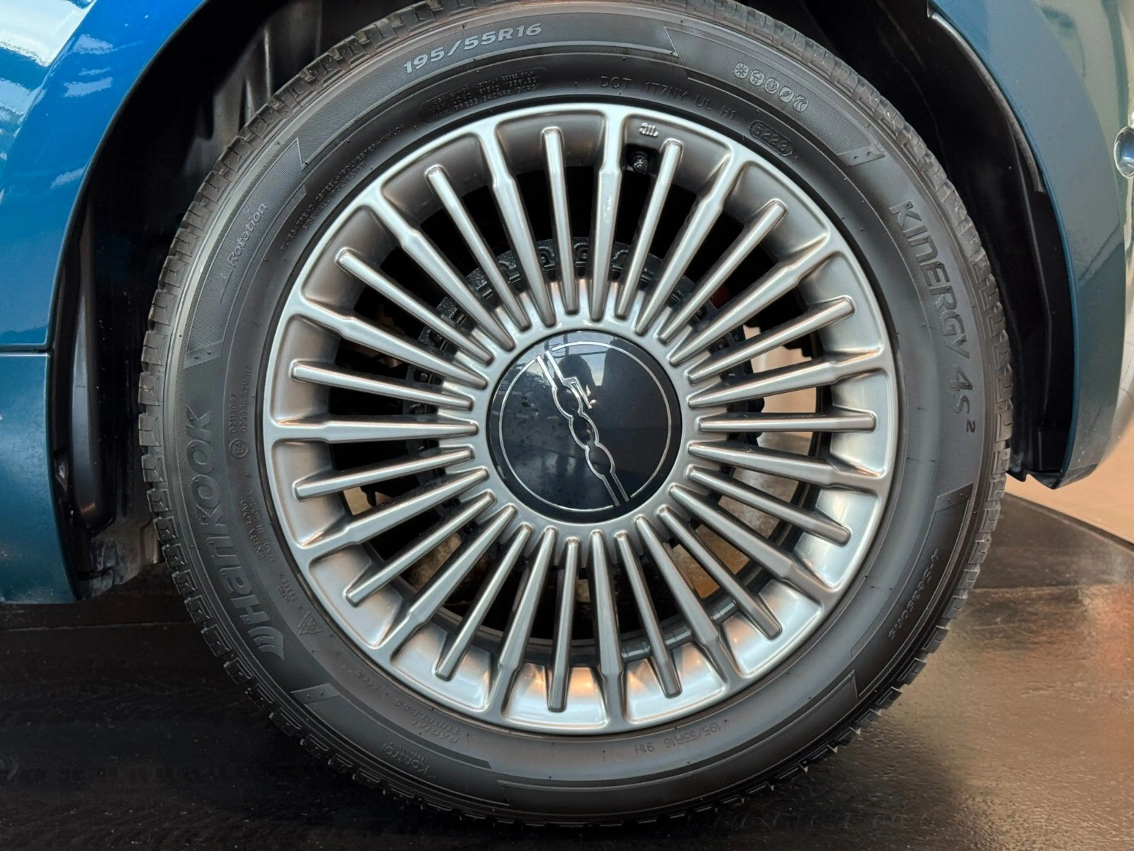 Fiat 500e 42kW/h SmartphoneInt SpurhalteA Shzg Kamera — photo 5