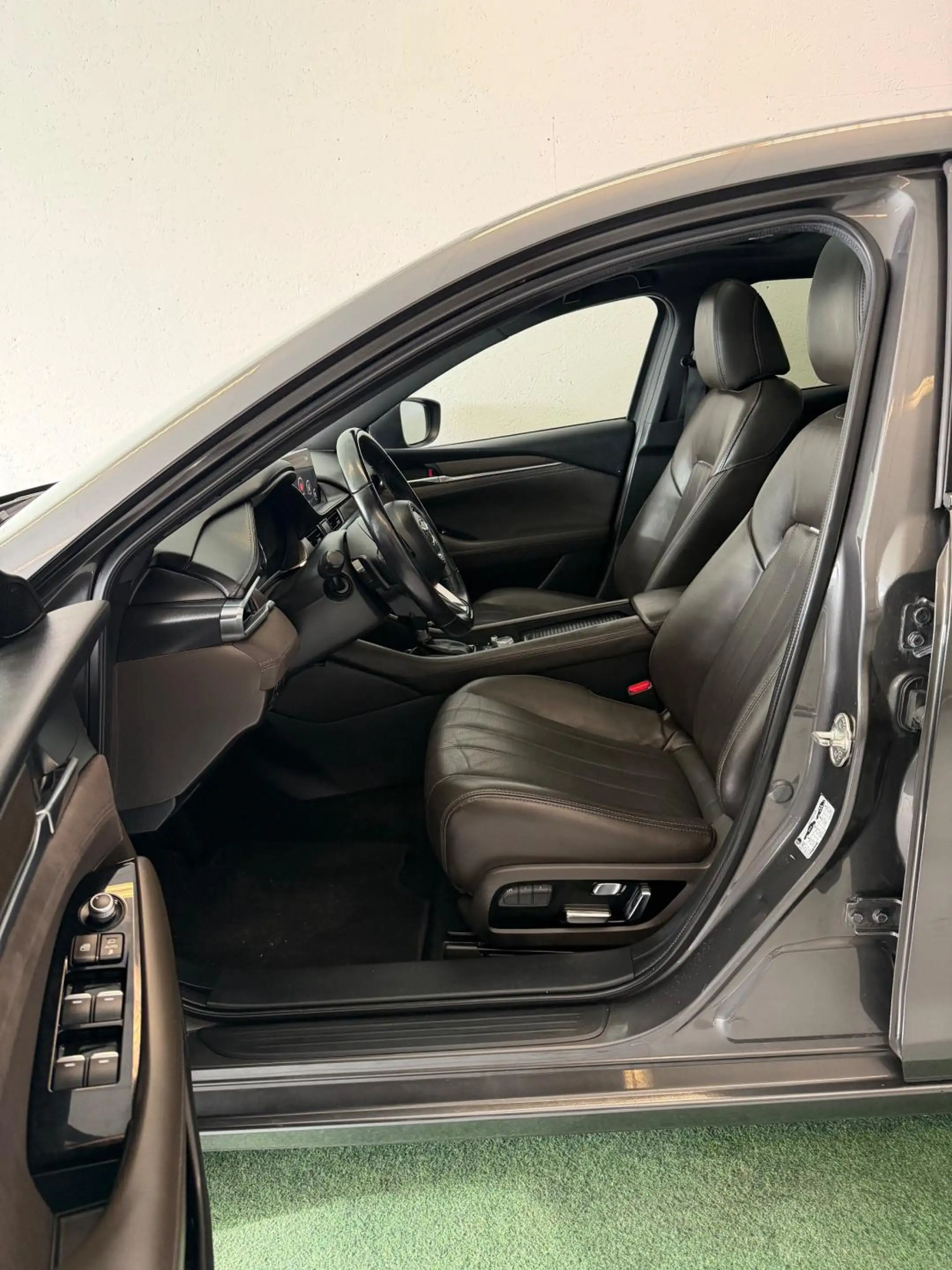 Mazda 6 2.0 SkyActiv-G 165 Signature — photo 10