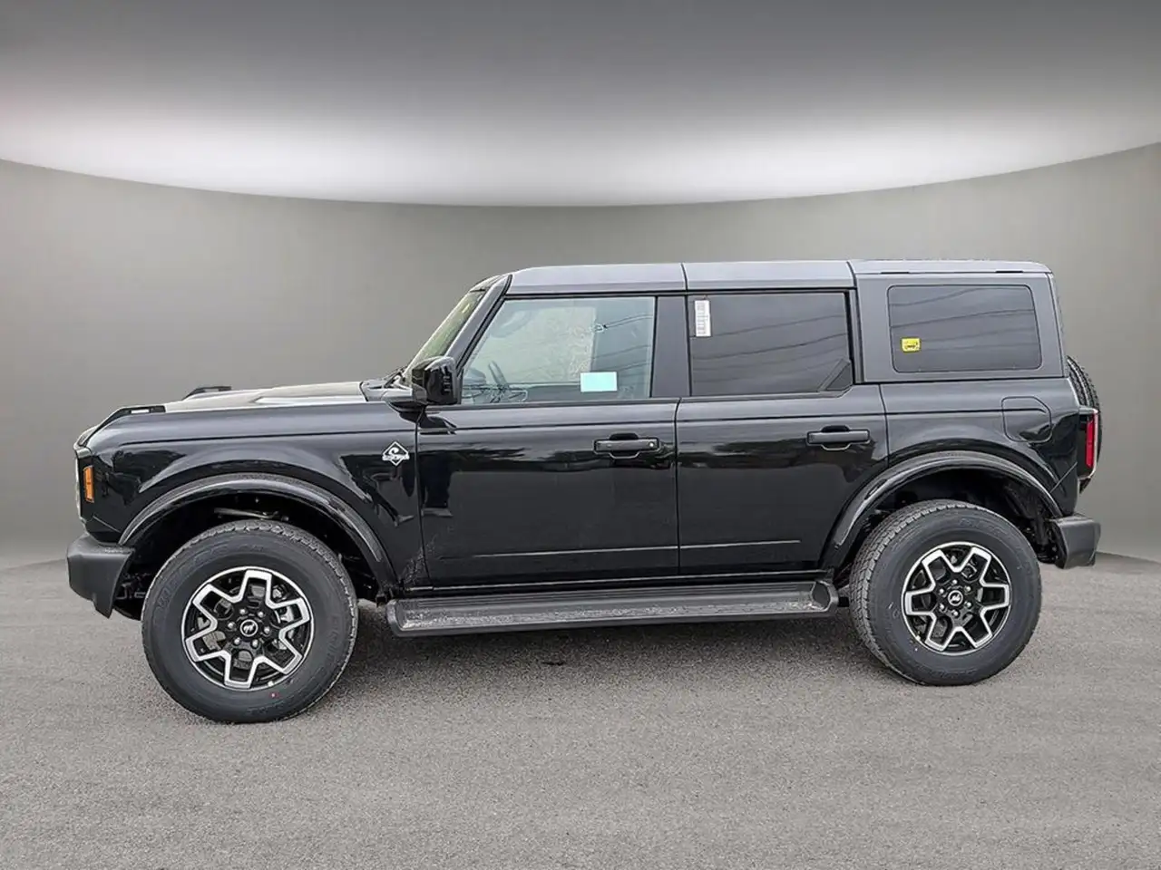 Ford Bronco снимка Ford Bronco