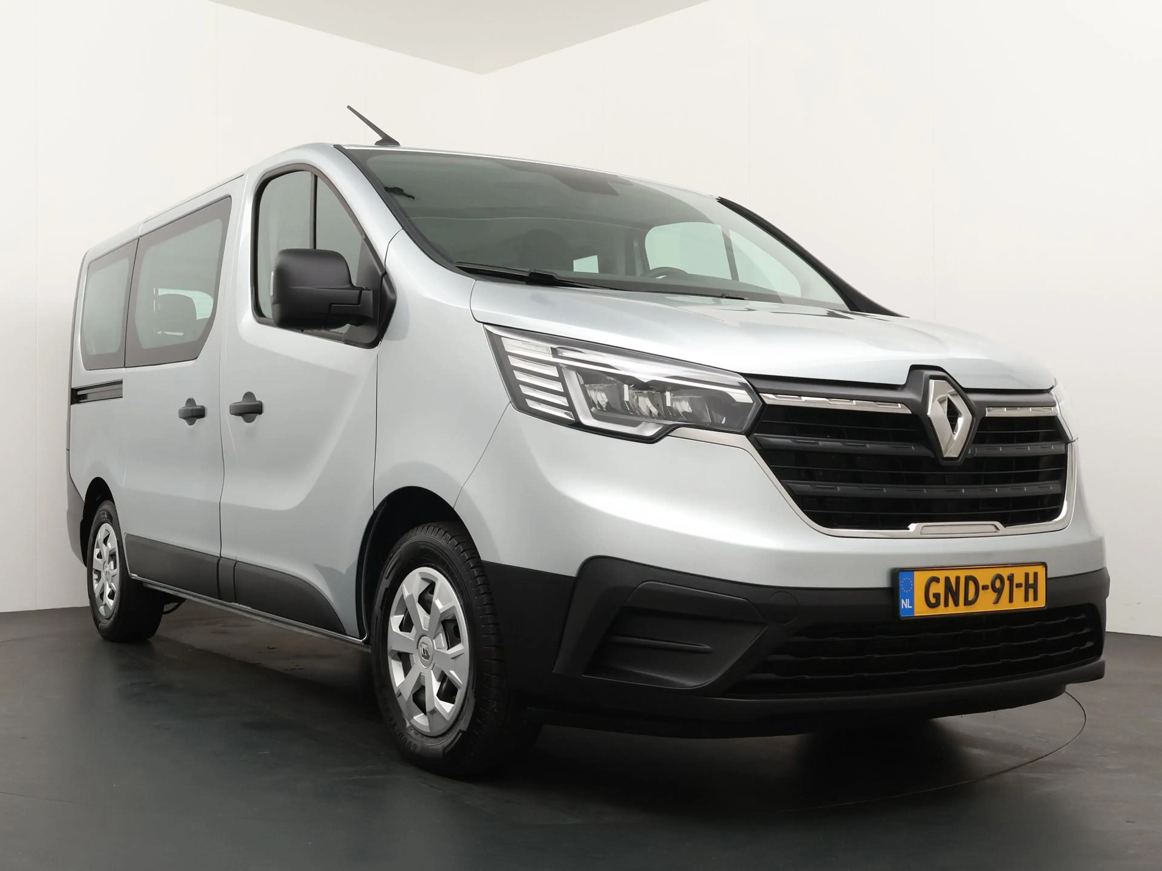 Renault Trafic Passenger Energy Blue dCi 110 Authentique | 9-Pers — photo 7