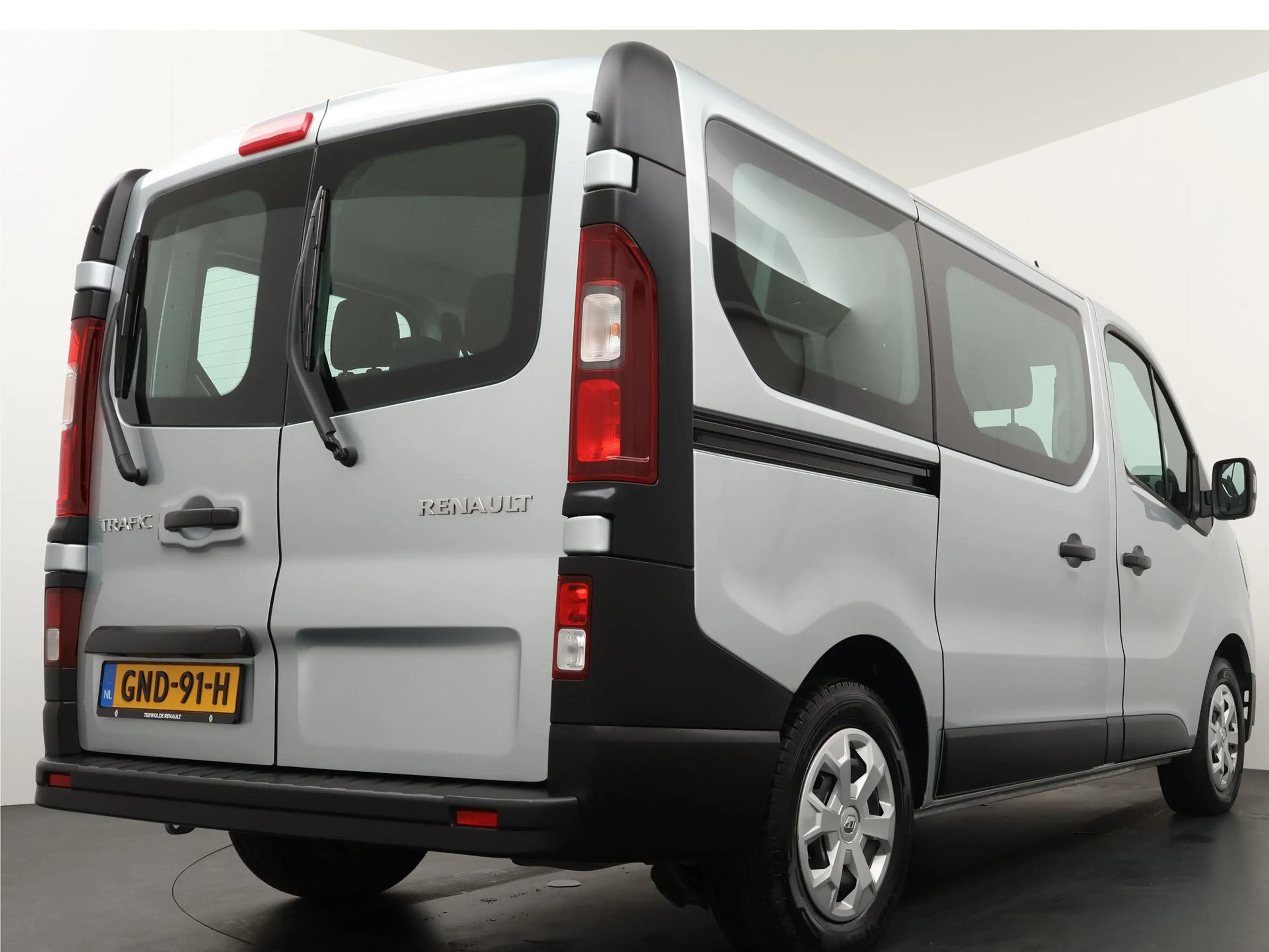 Renault Trafic Passenger Energy Blue dCi 110 Authentique | 9-Pers — photo 5