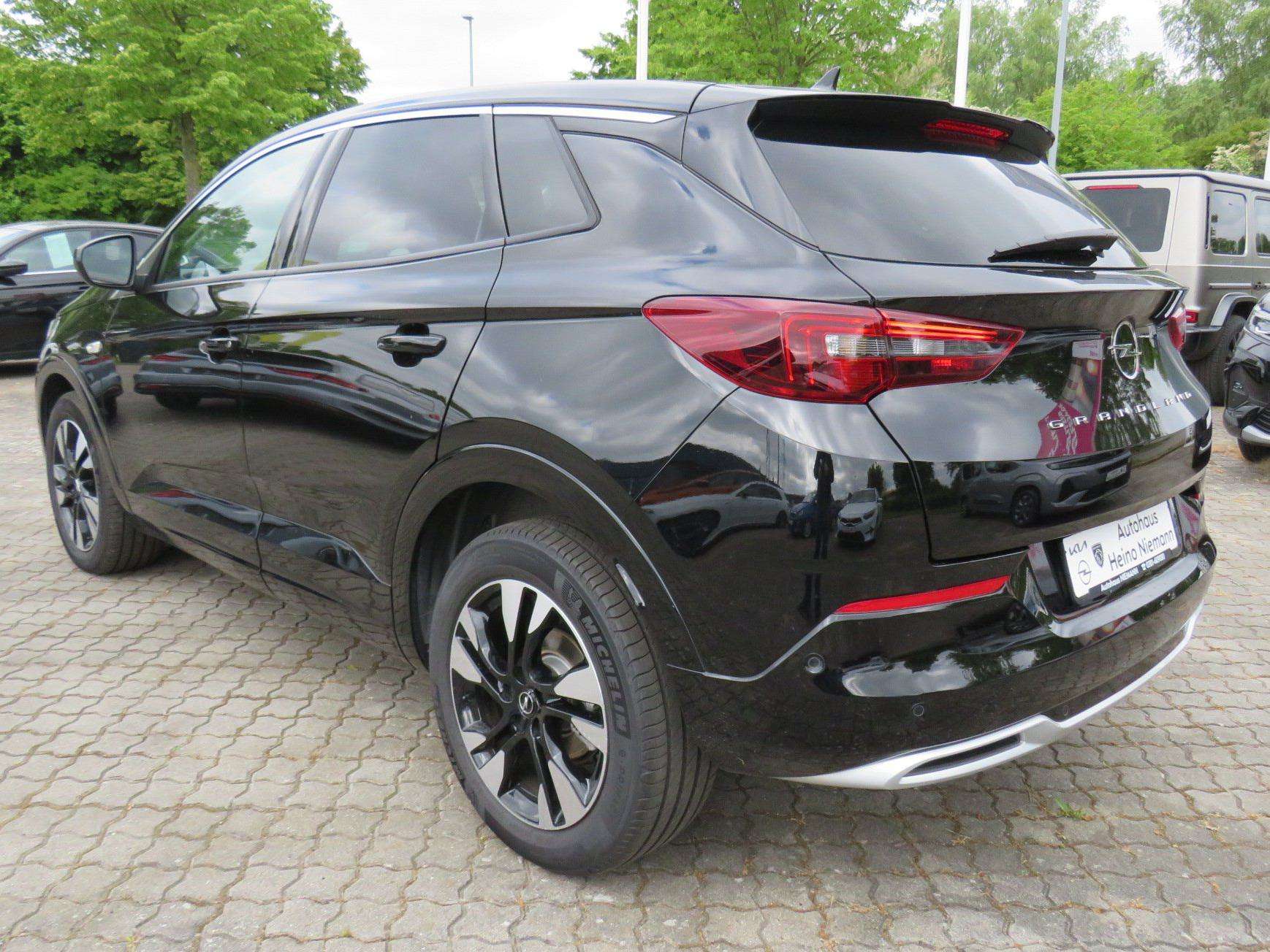 Opel Grandland