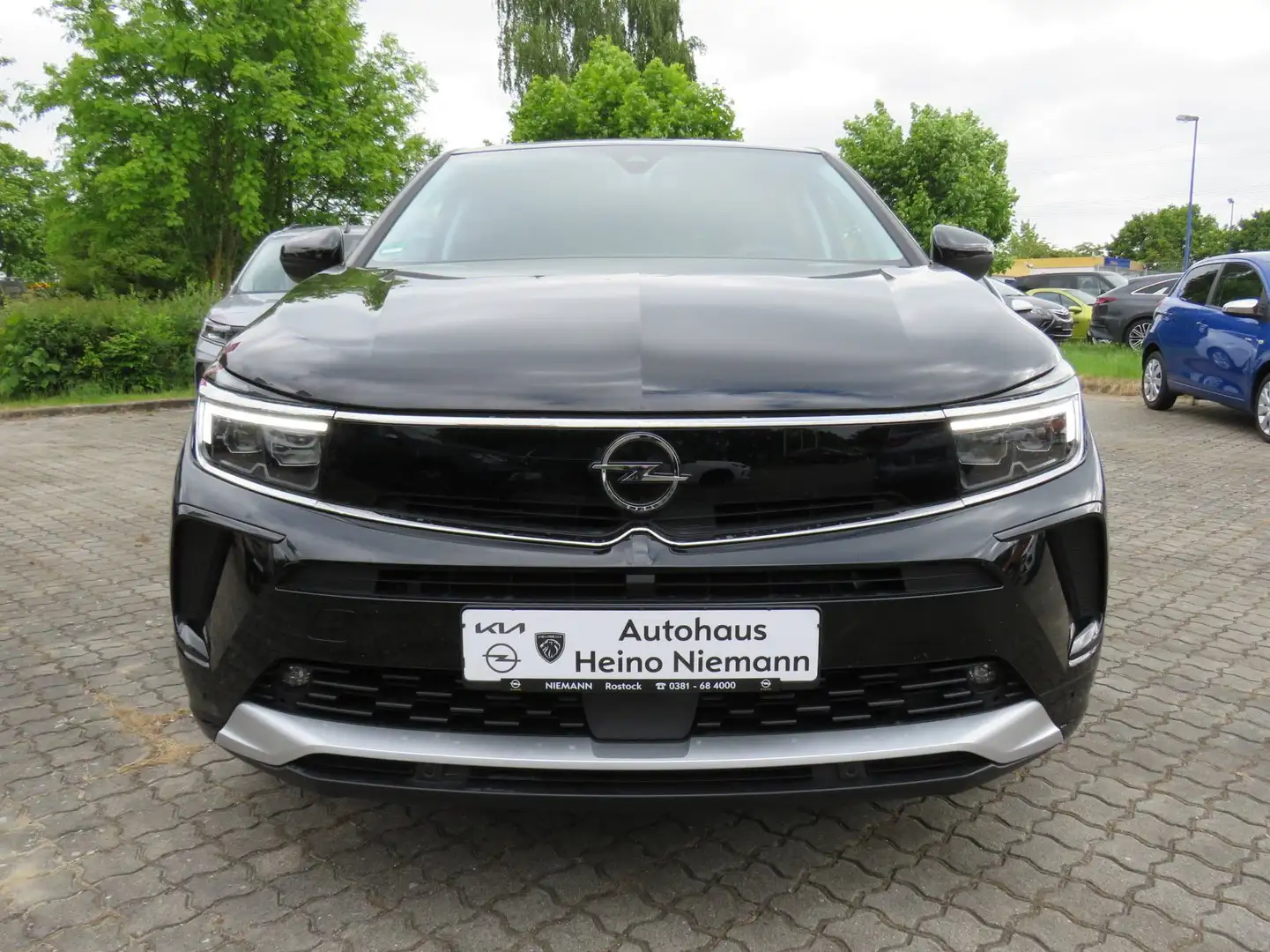 Opel Grandland Elegance Autom. *AHK*RFK*LED*DAB*NAVI*LM*PDC* Zwart - 2