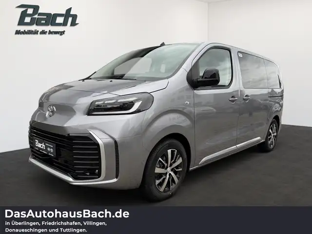 Toyota Proace Verso 2.0L D. 177 PS Teamplayer  L1  8 AT