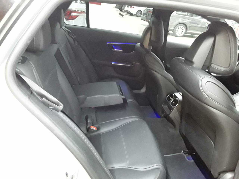 Mercedes-Benz C 180 C 180 T -Ava PANO BusiP AssiP KomfP DIS — photo 14