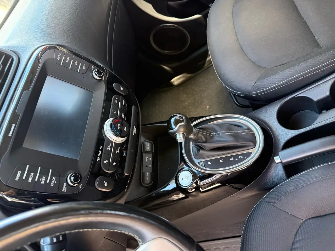 Kia Soul снимка Kia Soul