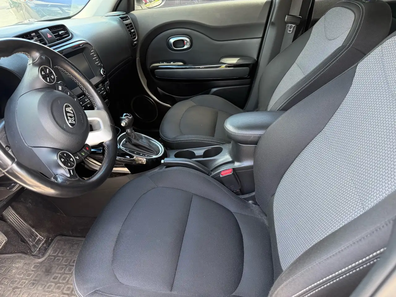 Kia Soul снимка Kia Soul