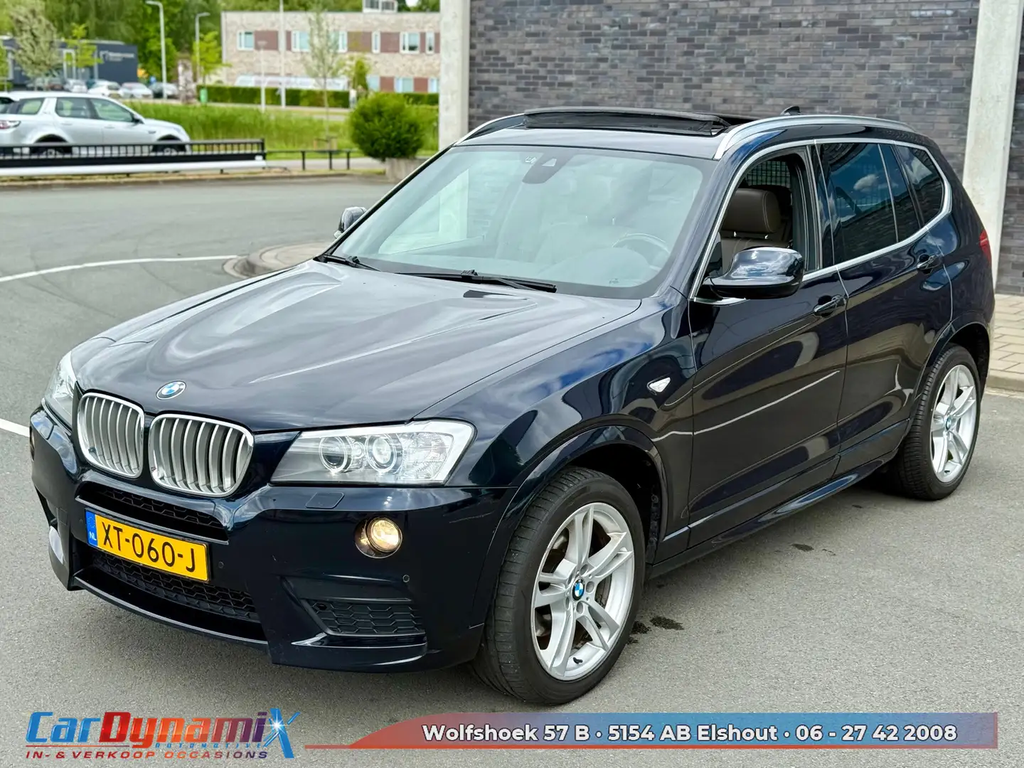 BMW X3 XDrive35d High Executive // PANO // LEER // KEYLES Blau - 2