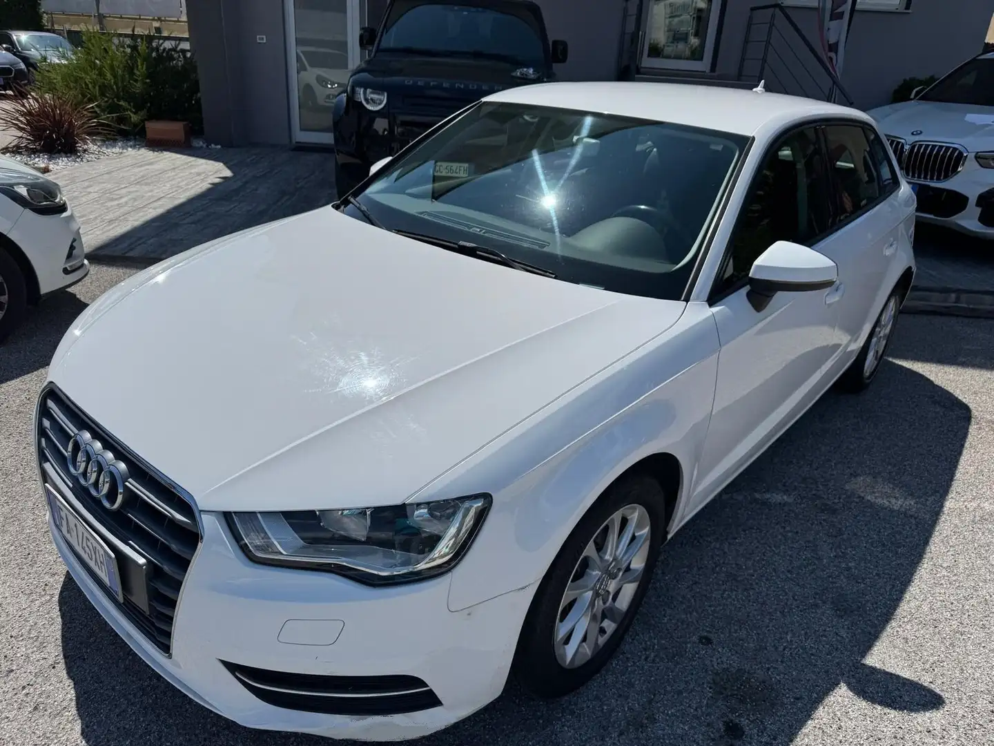 Audi A3 1.6 TDI clean diesel Business Білий - 1