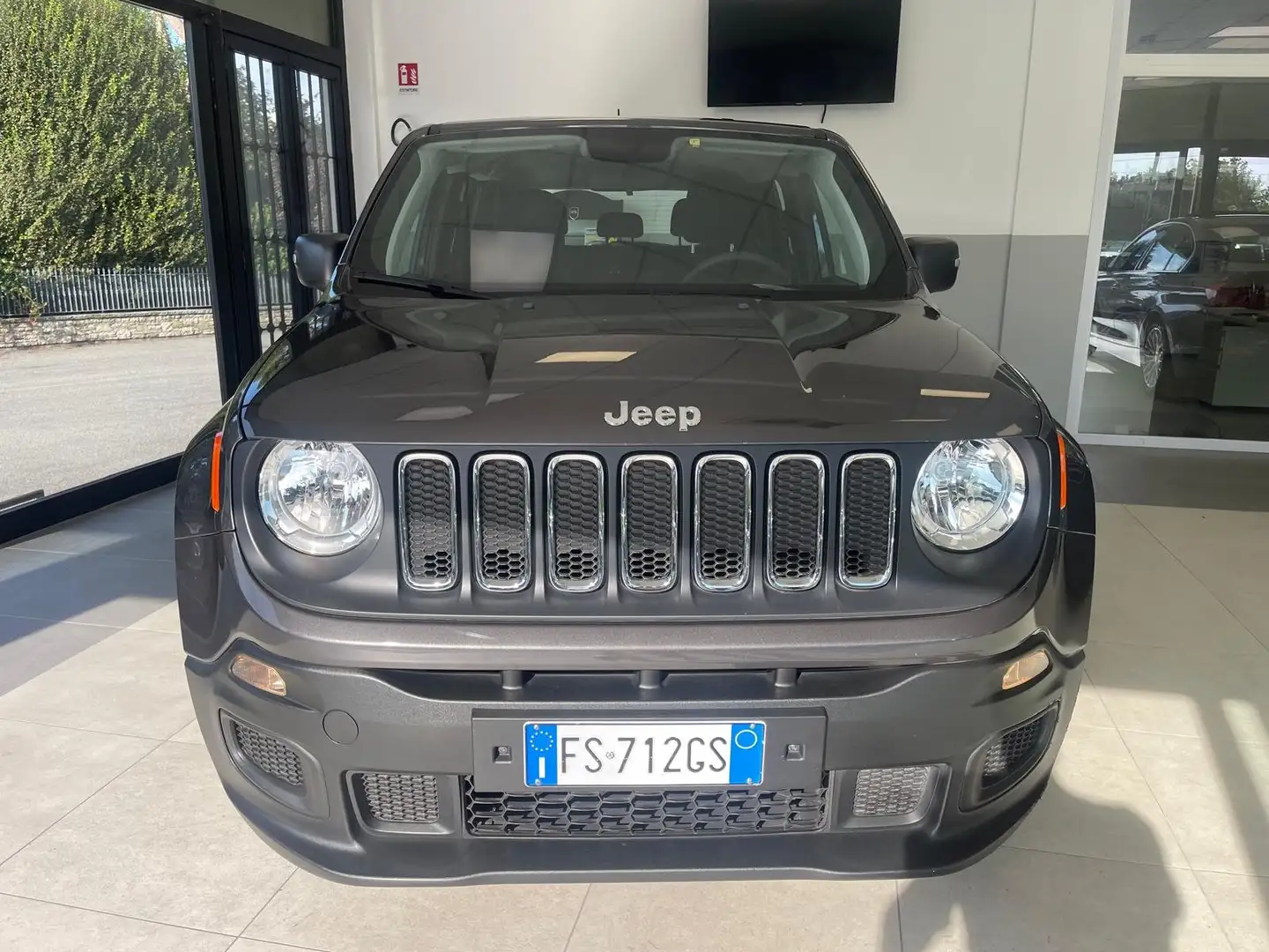 Jeep Renegade 1.6 e-torq evo Sport fwd 110cv my18 Grau - 2